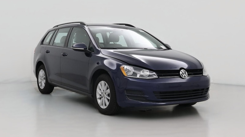 2016 Volkswagen Golf S Hero Image