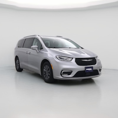 Silver 2021 Chrysler Pacifica Touring L