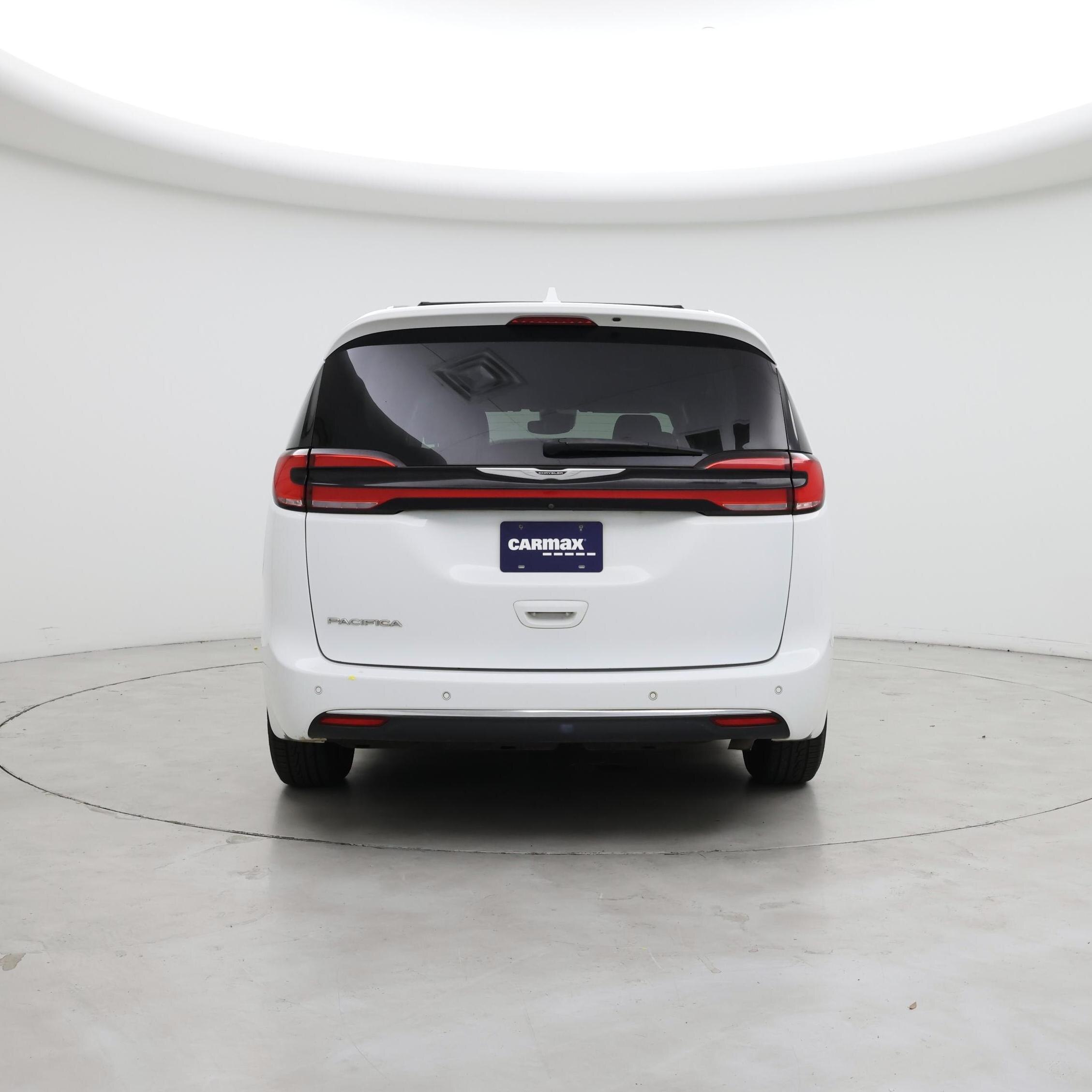 Thumbnail: 2021 Chrysler Pacifica - 6