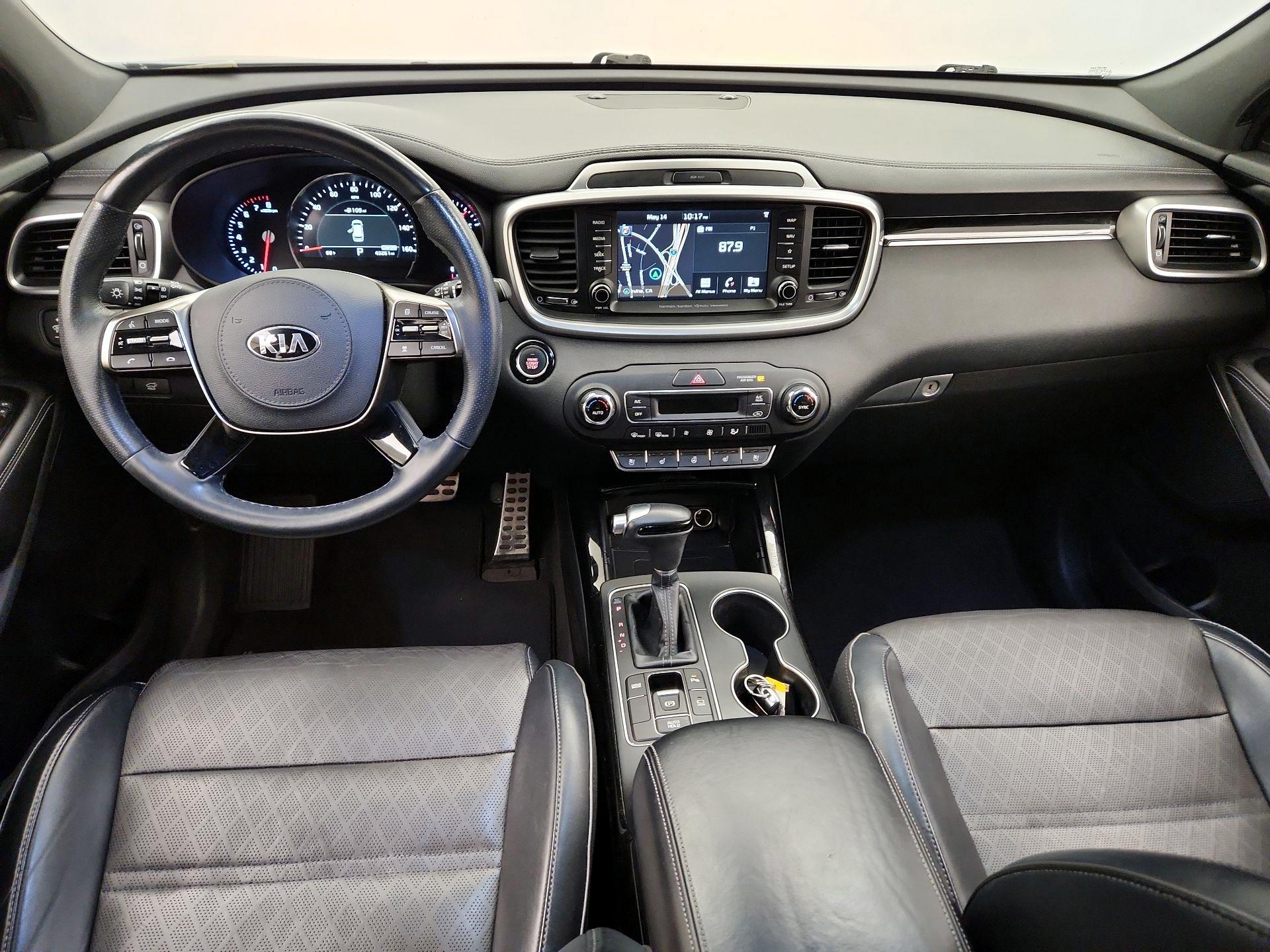 Thumbnail: 2019 Kia Sorento - 9