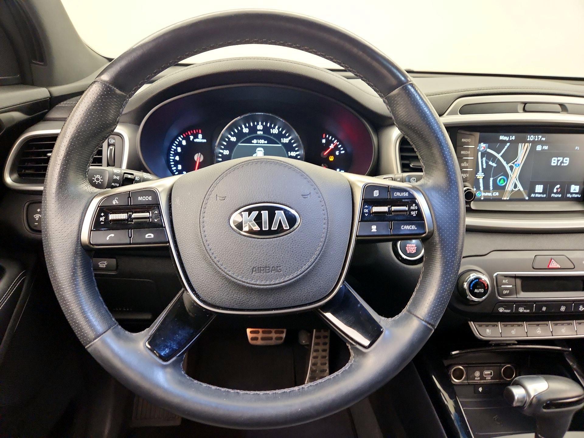 Thumbnail: 2019 Kia Sorento - 10