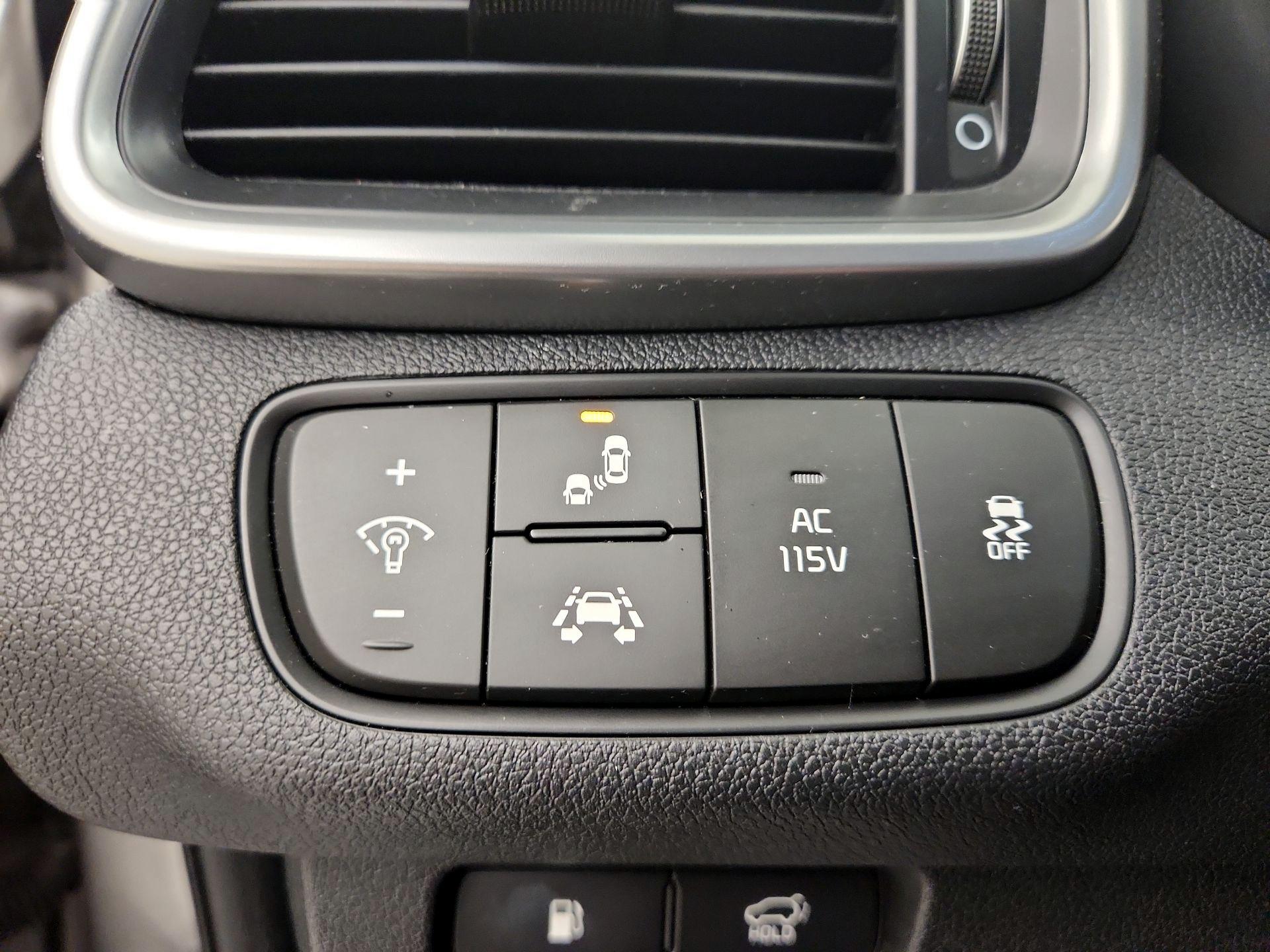 Thumbnail: 2019 Kia Sorento - 13