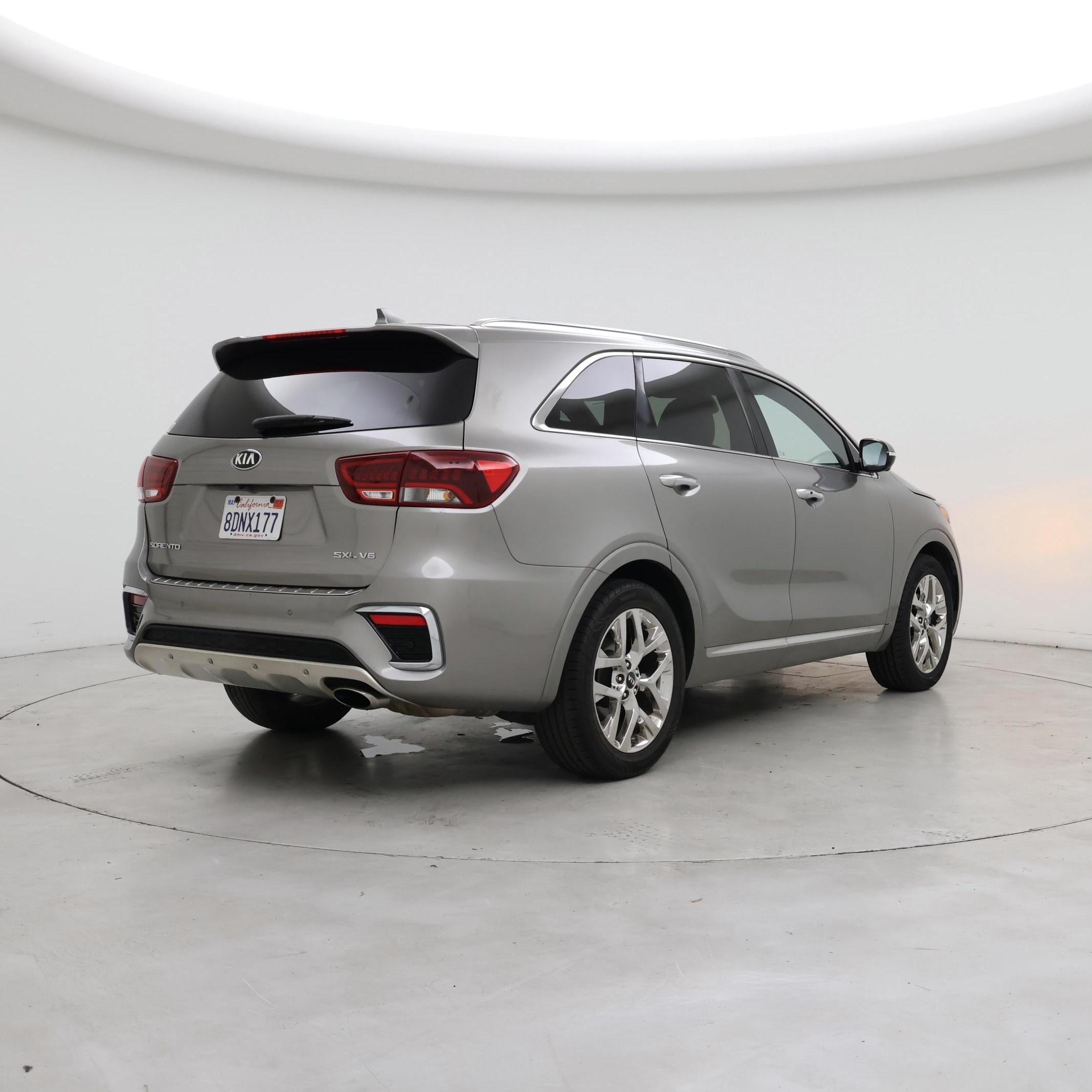 Thumbnail: 2019 Kia Sorento - 8