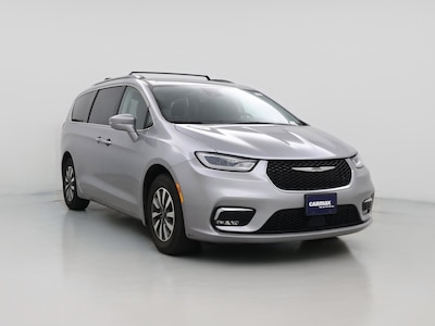 Silver 2021 Chrysler Pacifica Touring L