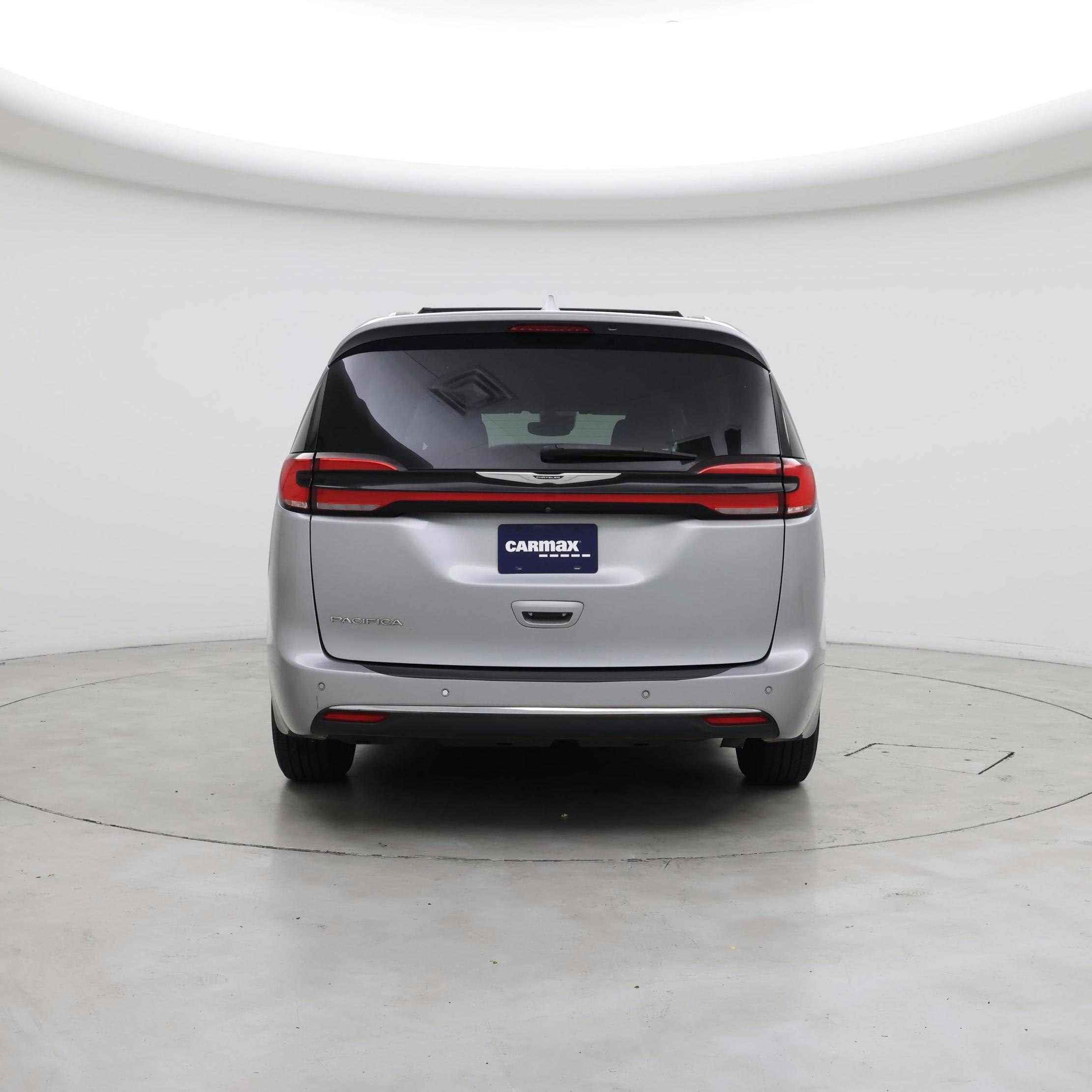 Thumbnail: 2021 Chrysler Pacifica - 6