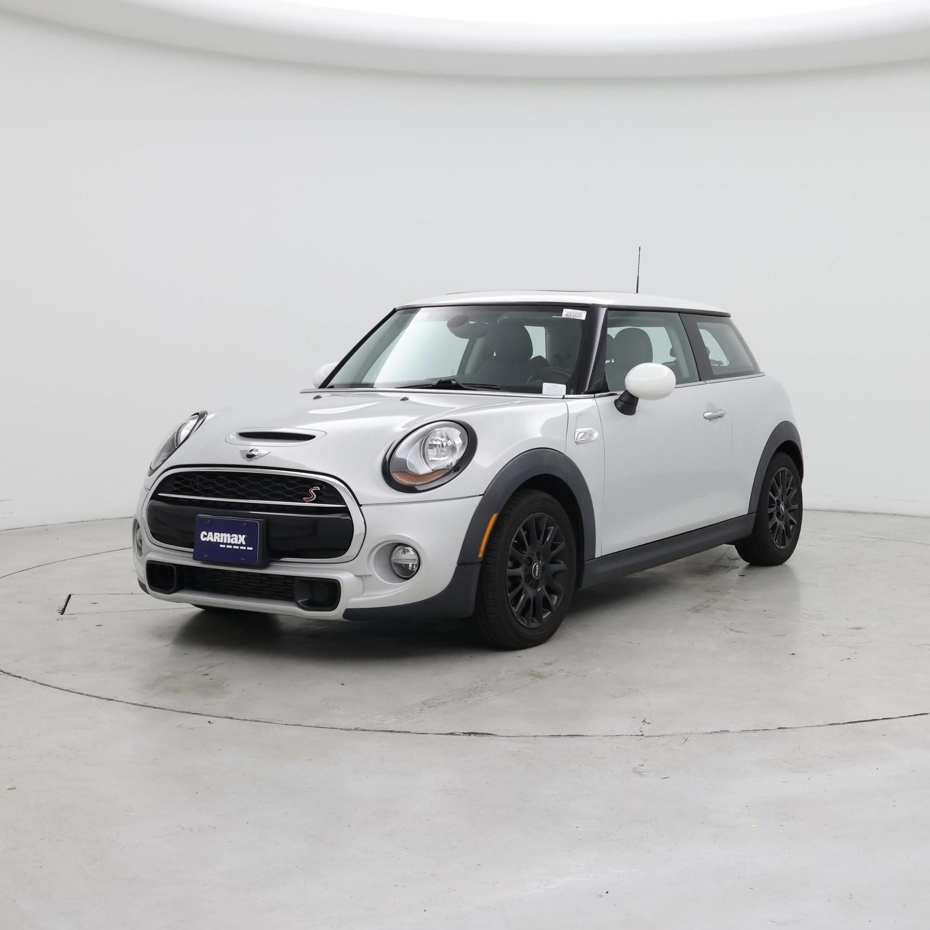 Thumbnail: 2015 MINI Cooper Hardtop - 4