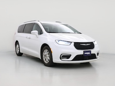 White 2021 Chrysler Pacifica Touring L