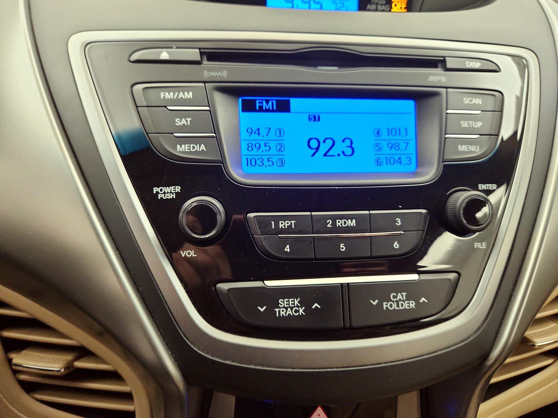 Thumbnail: 2013 Hyundai Elantra - 14