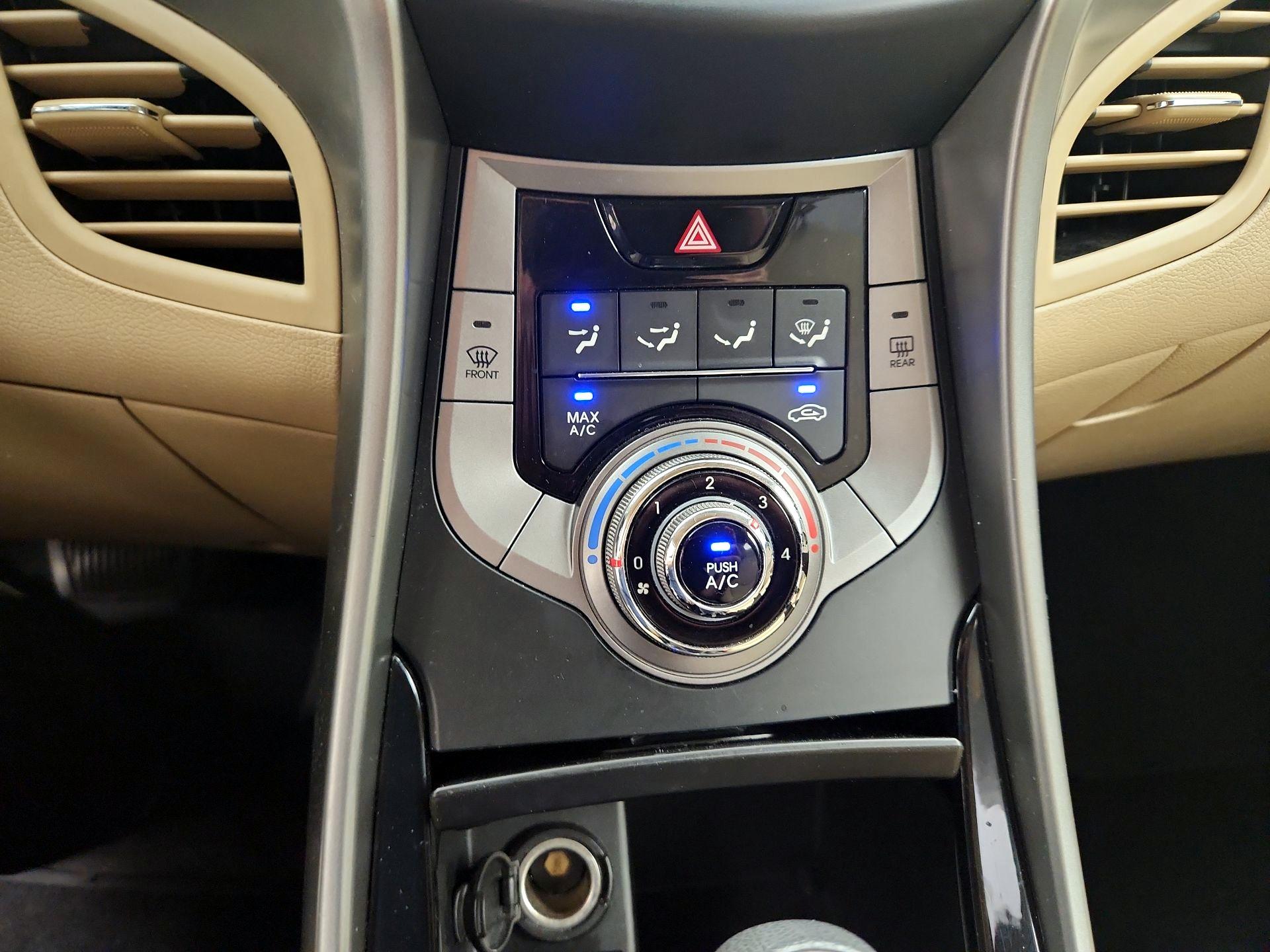 Thumbnail: 2013 Hyundai Elantra - 15