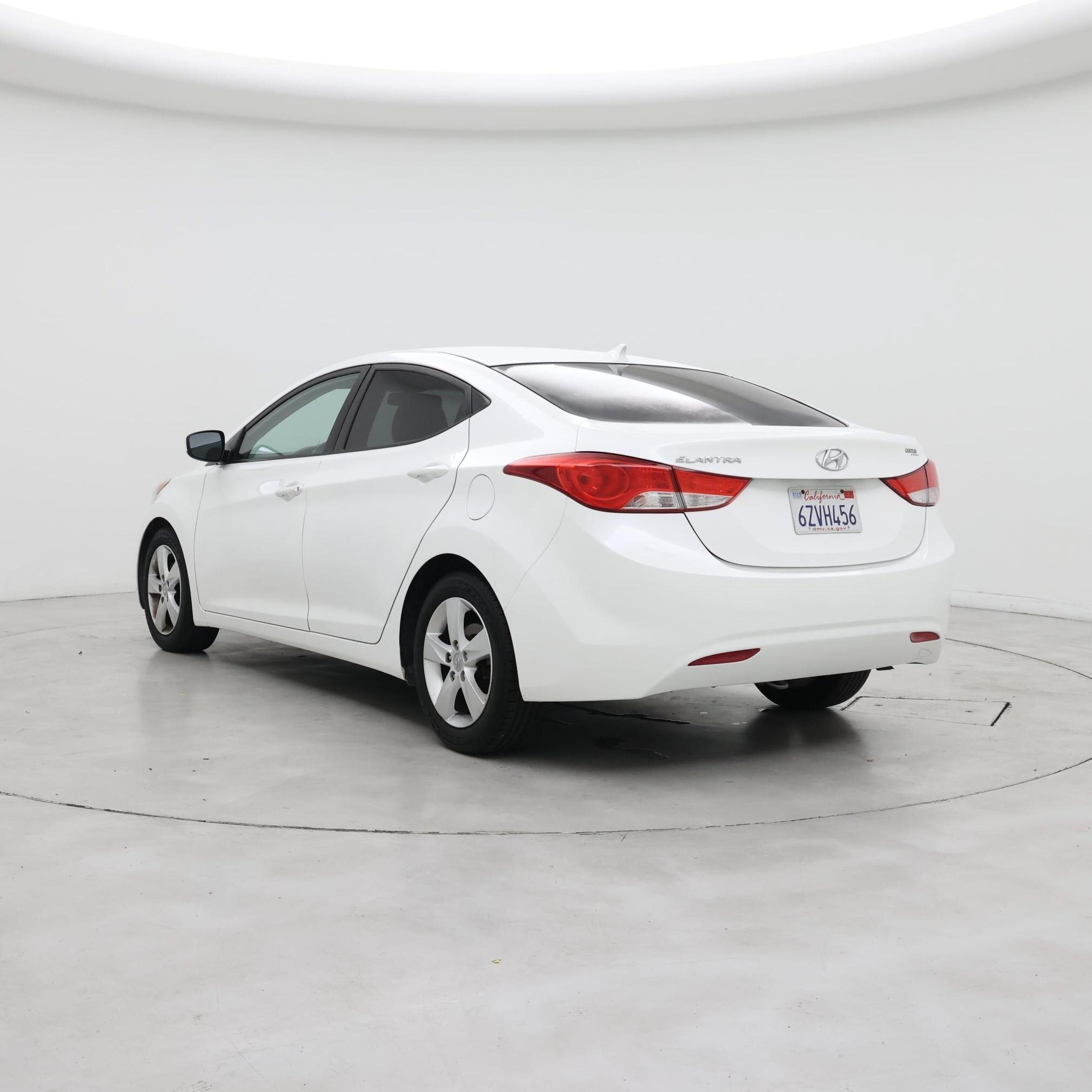 Thumbnail: 2013 Hyundai Elantra - 2