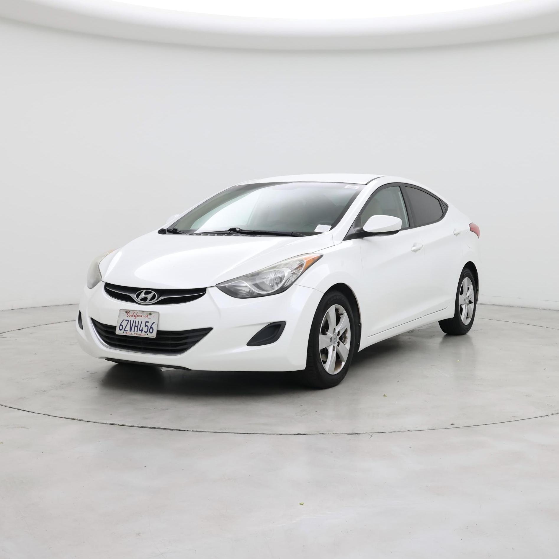 Thumbnail: 2013 Hyundai Elantra - 4