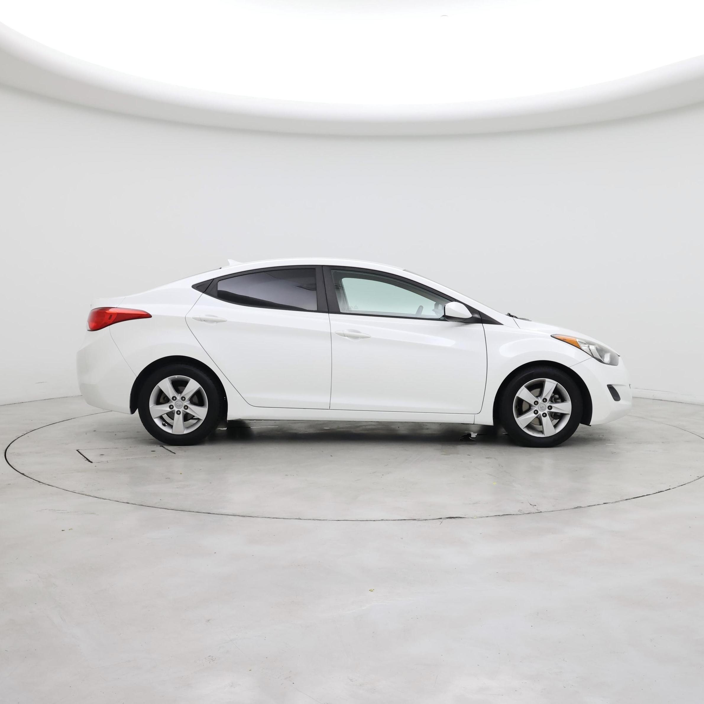 Thumbnail: 2013 Hyundai Elantra - 7