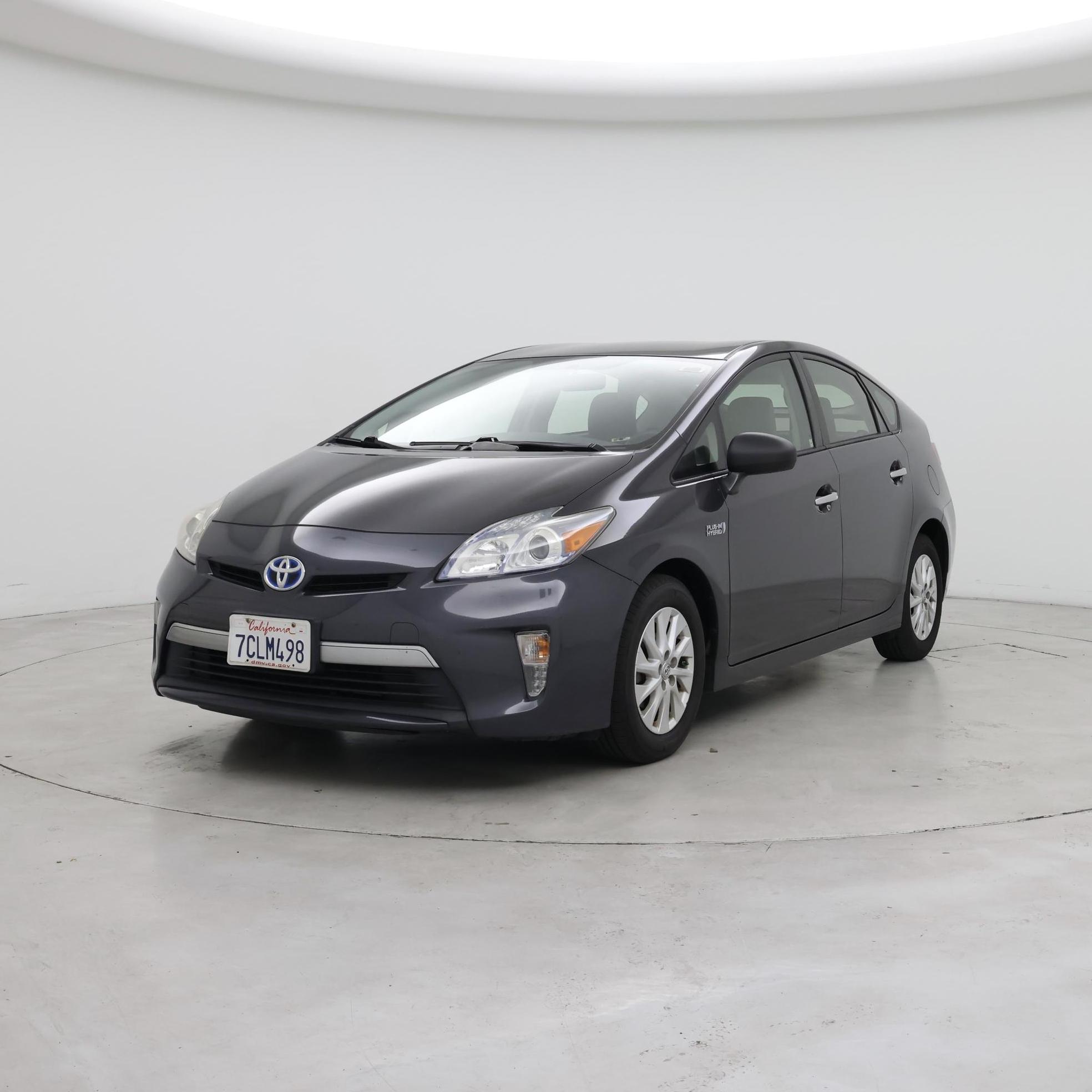 Thumbnail: 2014 Toyota Prius - 4