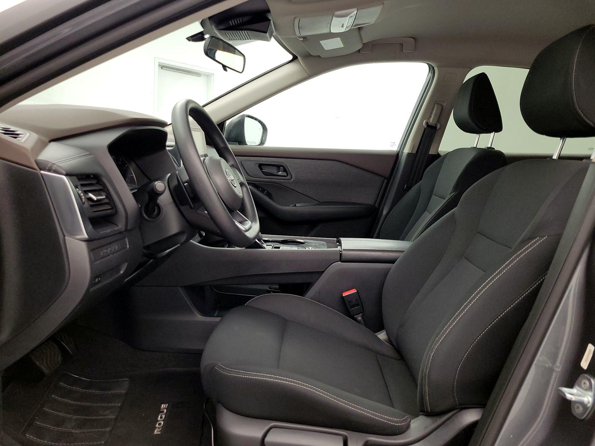 Thumbnail: 2023 Nissan Rogue - 11