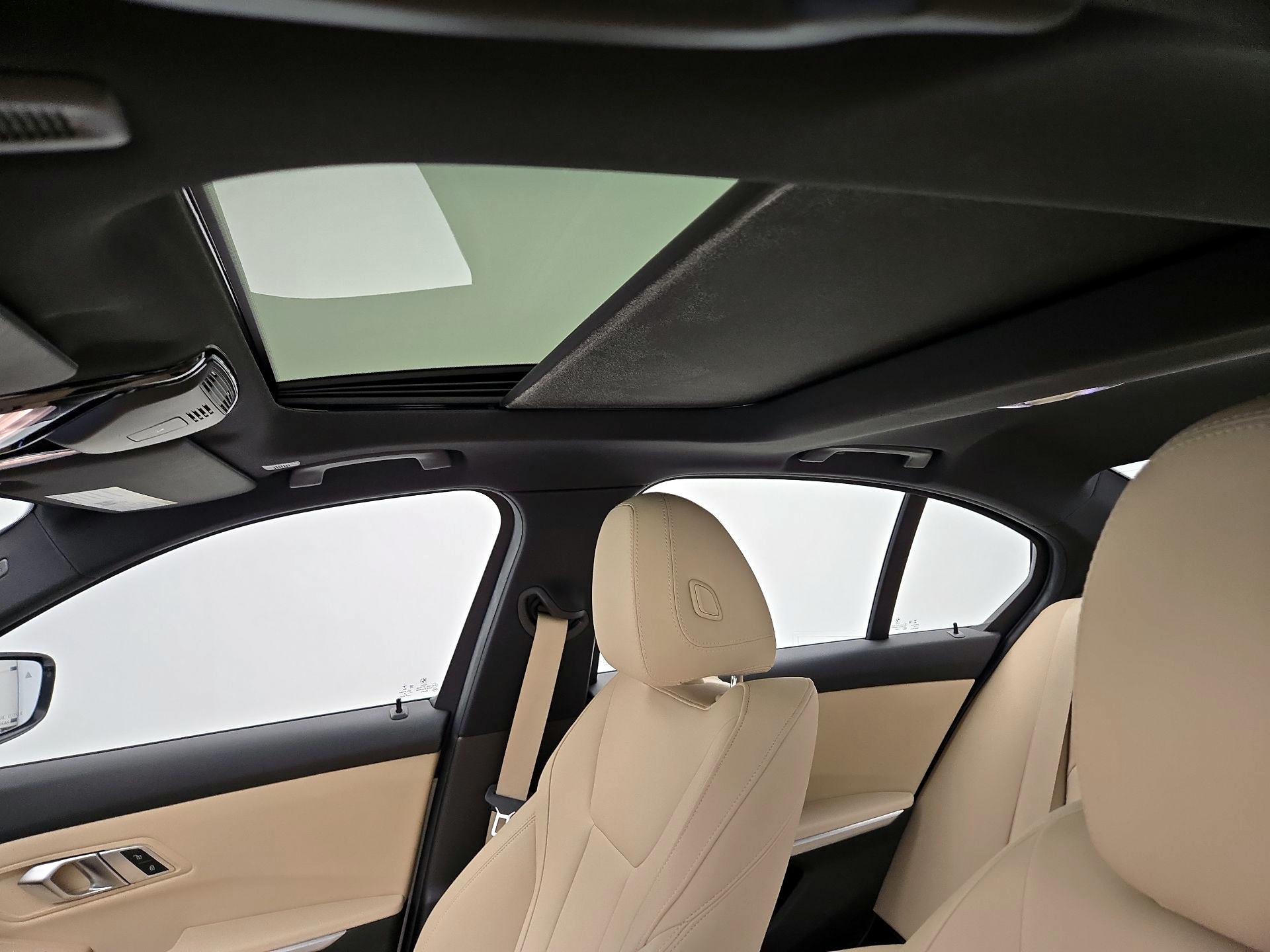Thumbnail: 2019 BMW 3 Series - 20