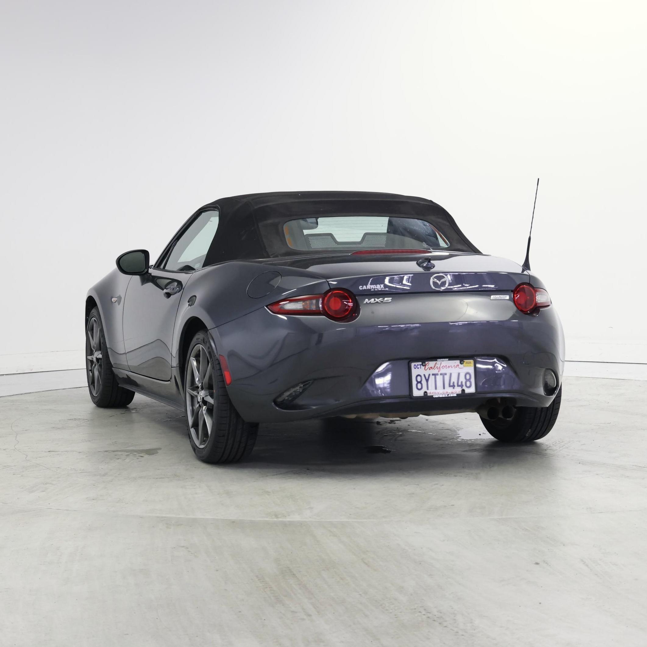 Thumbnail: 2016 Mazda MX-5 Miata - 2
