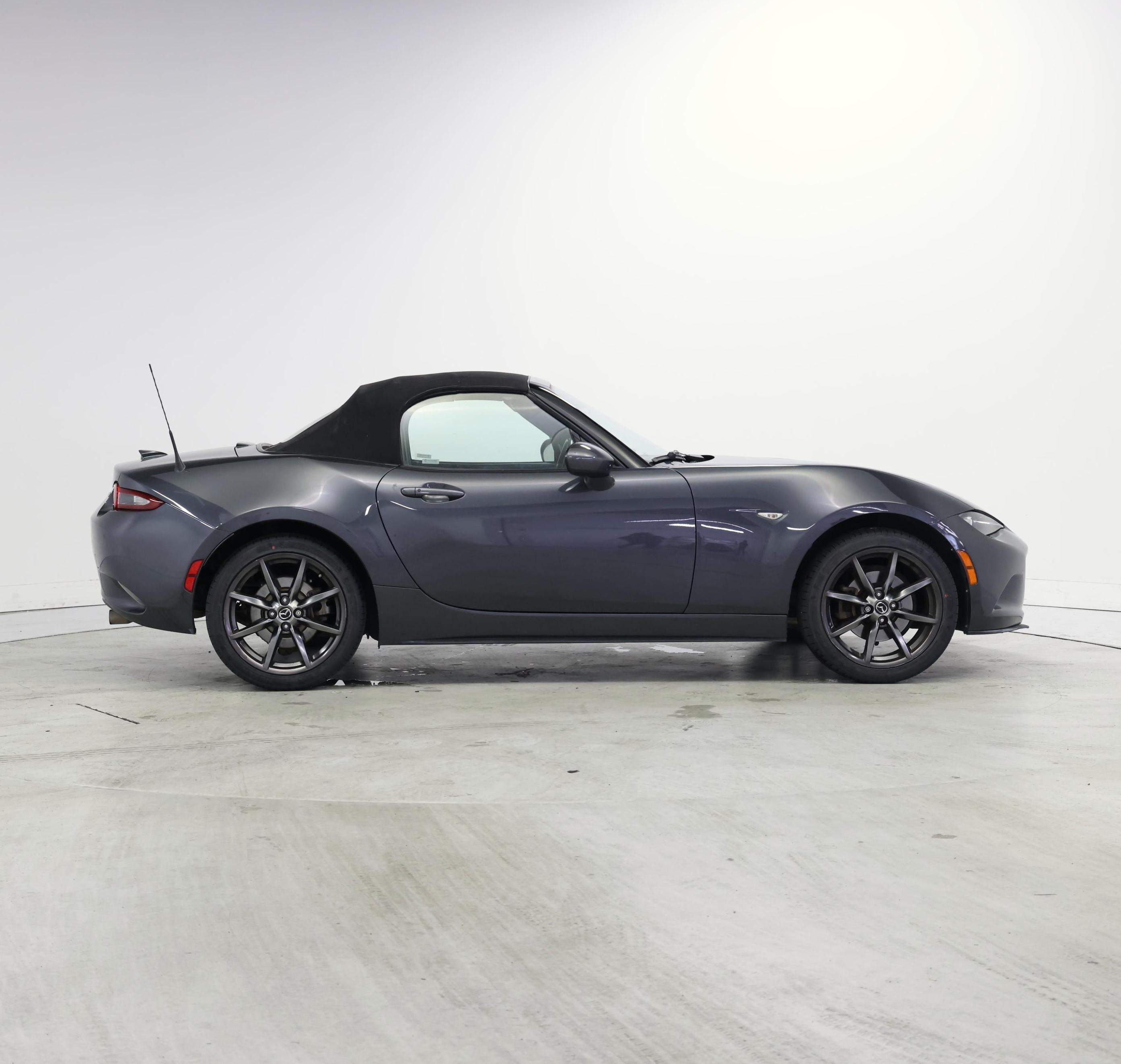 Thumbnail: 2016 Mazda MX-5 Miata - 7
