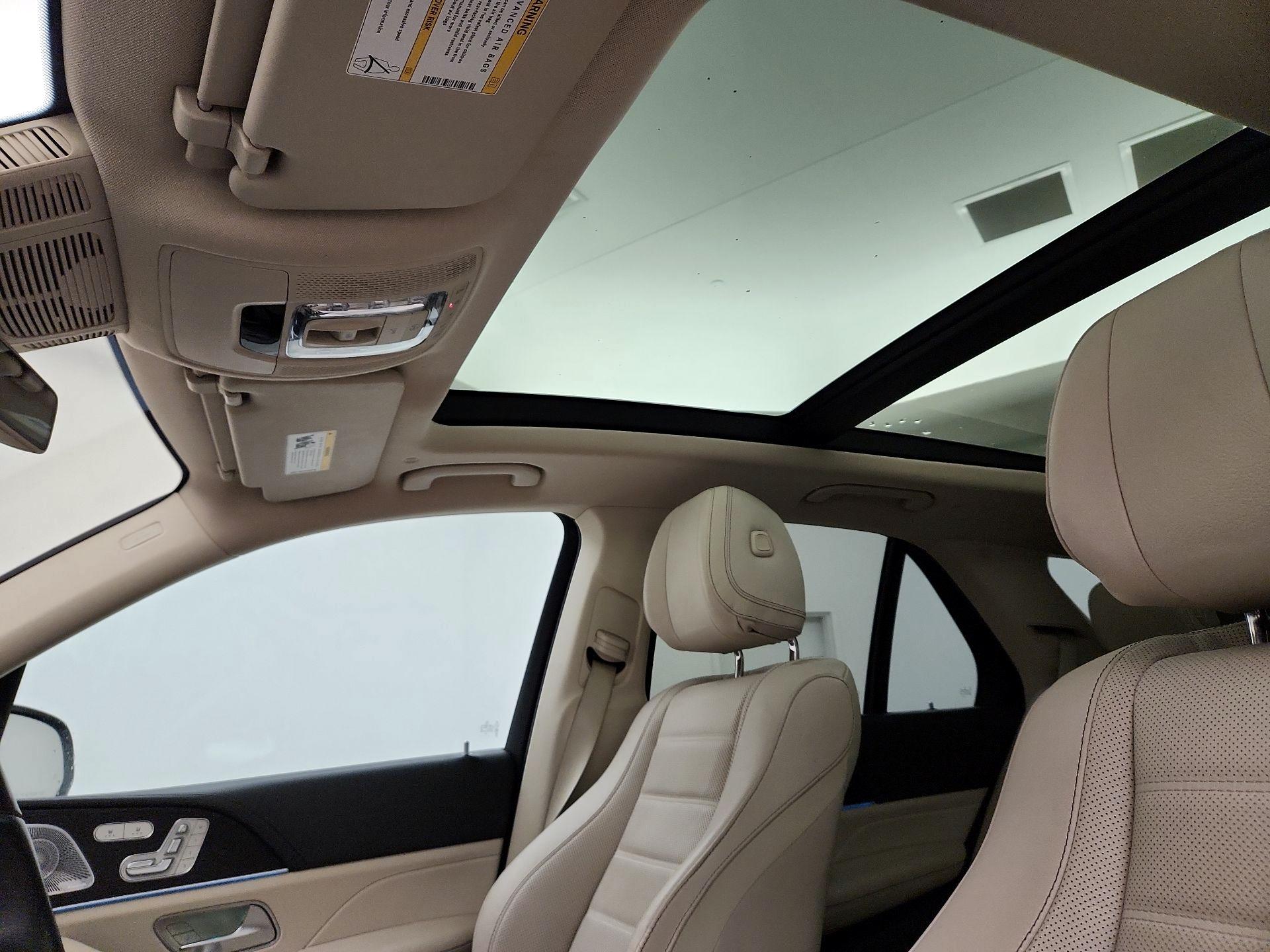 Thumbnail: 2020 Mercedes-Benz GLE - 20