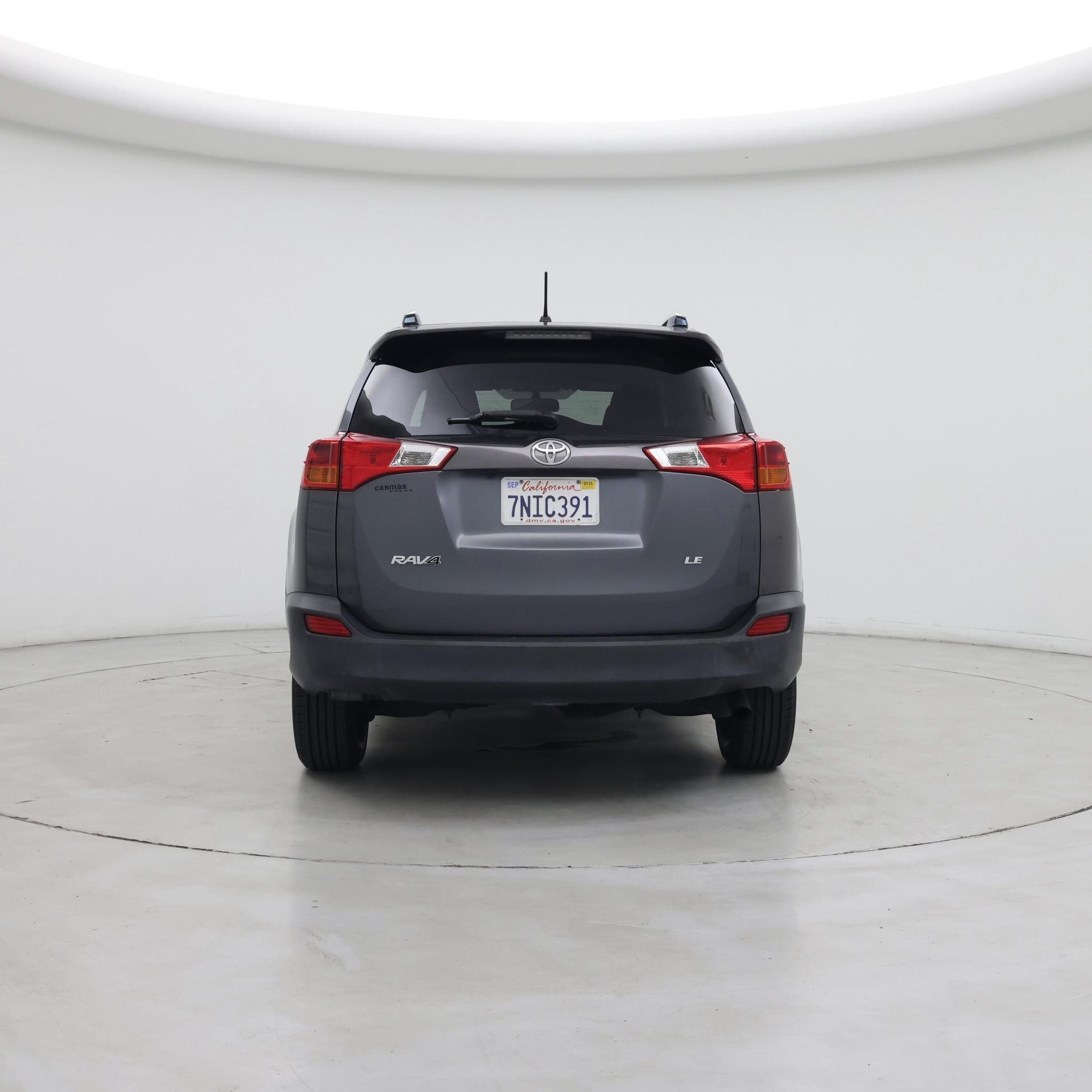Thumbnail: 2015 Toyota RAV4 - 6