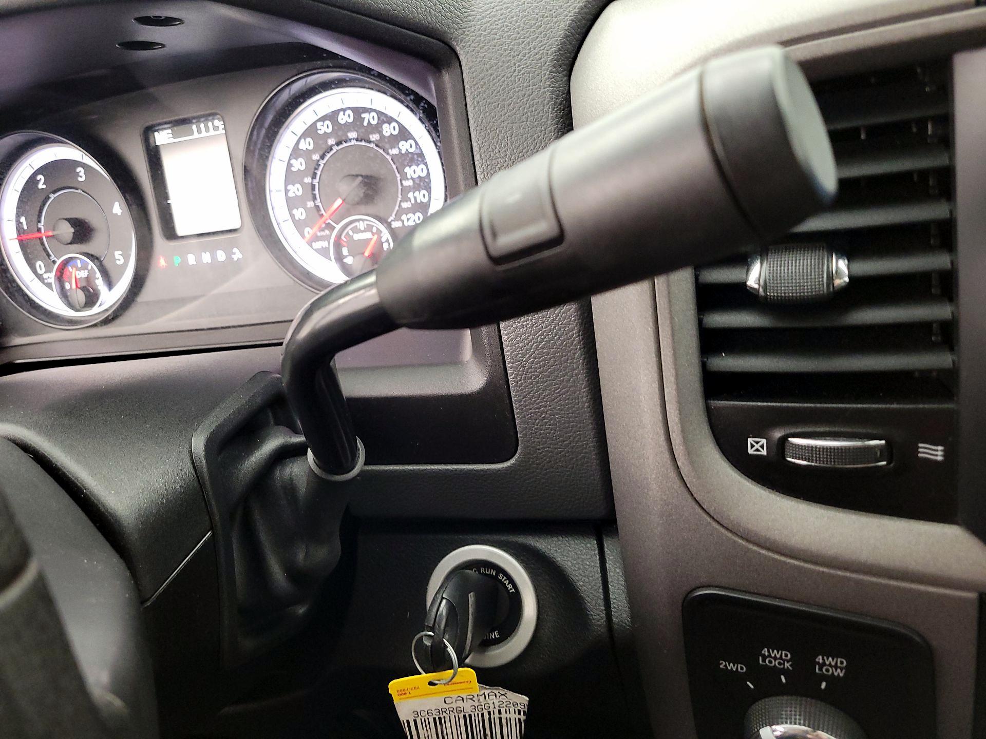 Thumbnail: 2016 RAM 3500 - 17