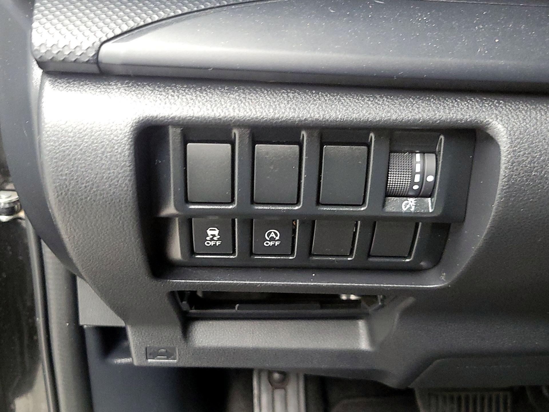 Thumbnail: 2020 Subaru Forester - 13