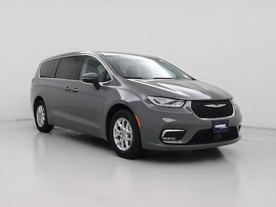 Gray 2023 Chrysler Pacifica Touring L