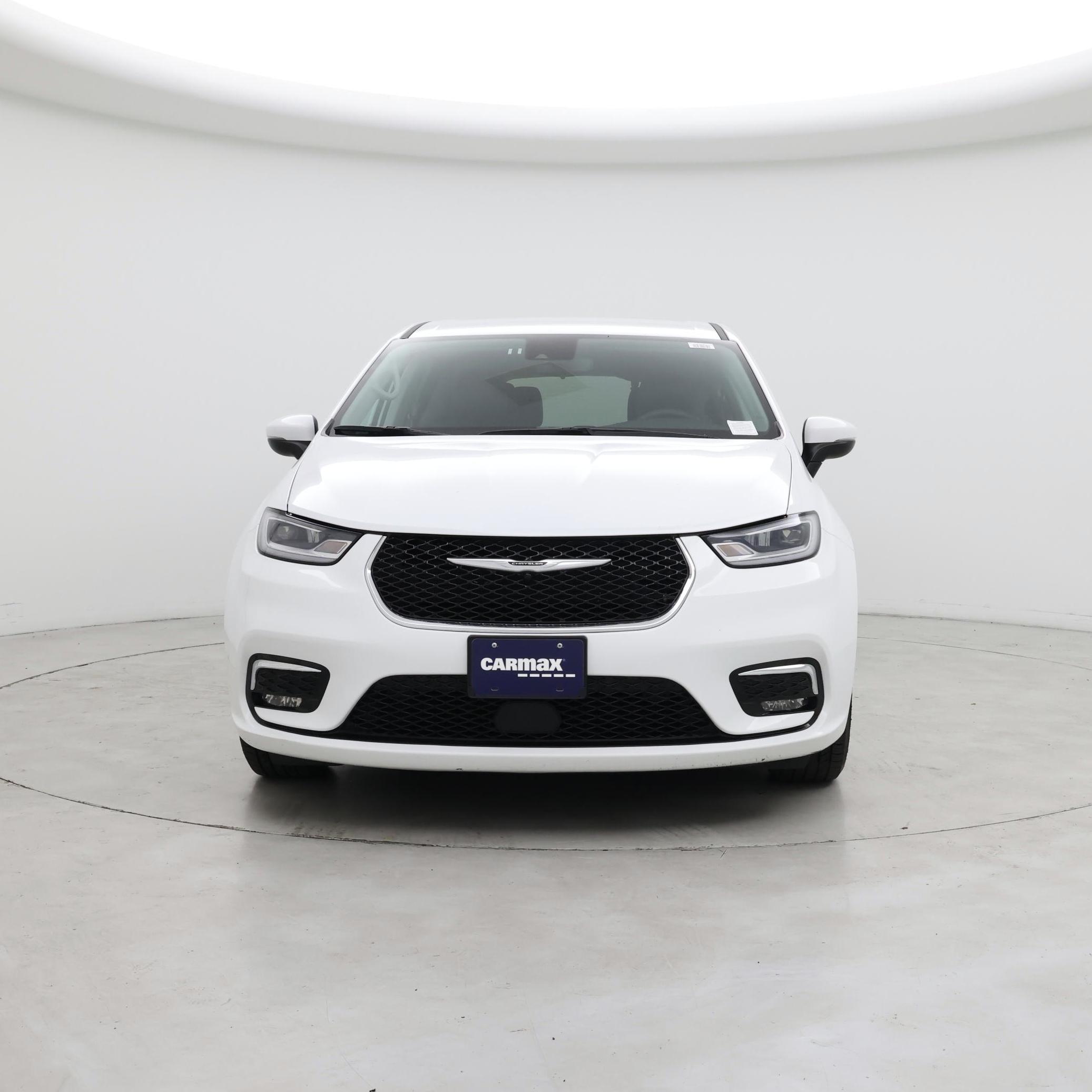 Thumbnail: 2023 Chrysler Pacifica - 5