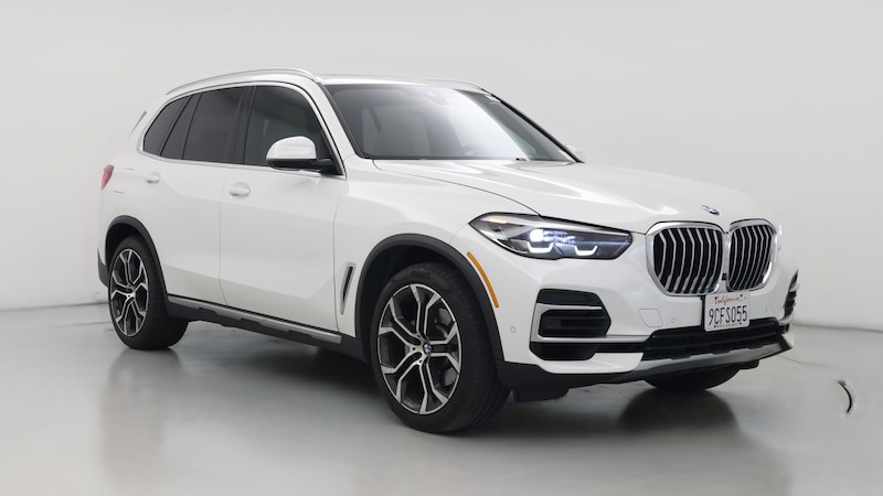2022 BMW X5 sDrive40i Hero Image