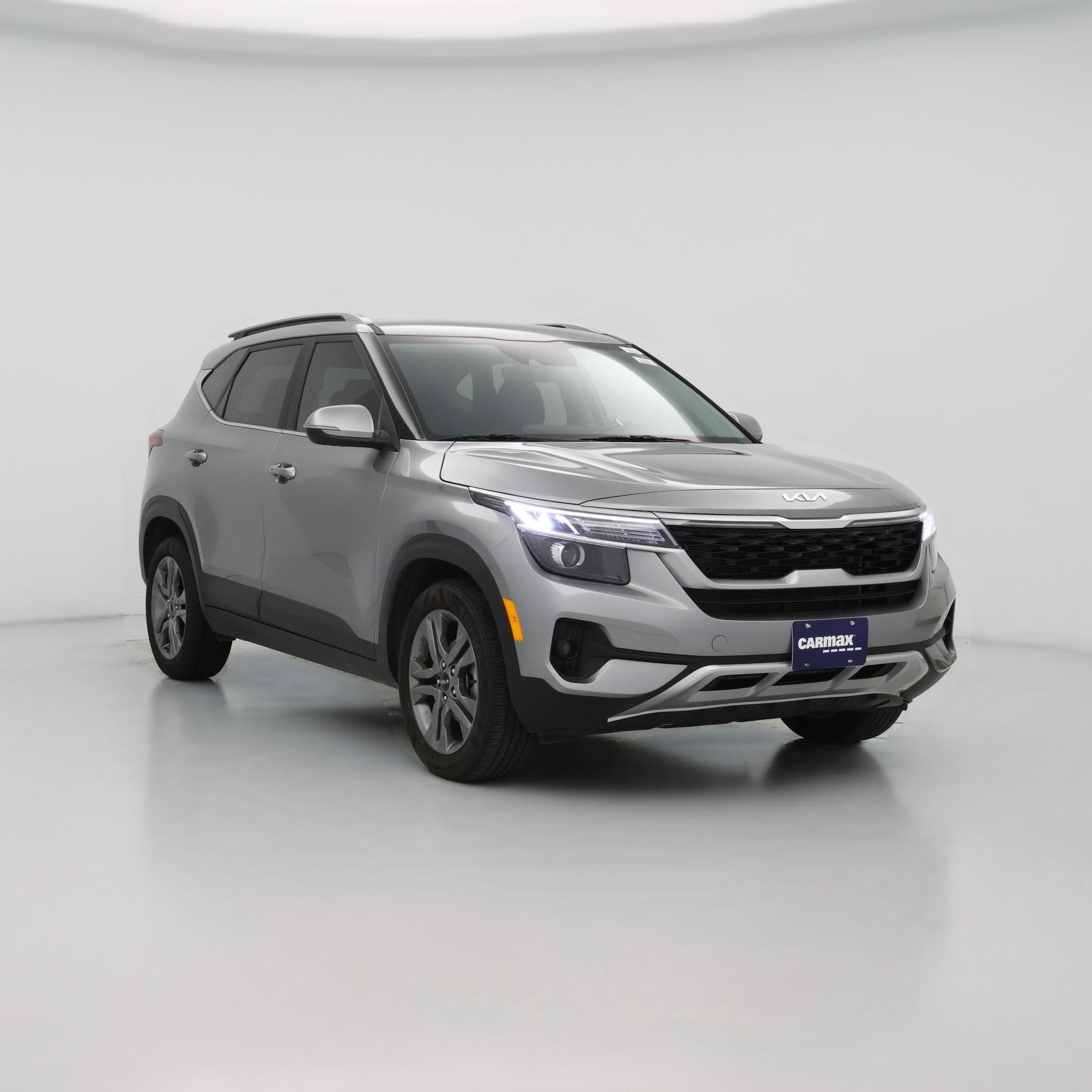 Thumbnail: 2023 Kia Seltos - 1