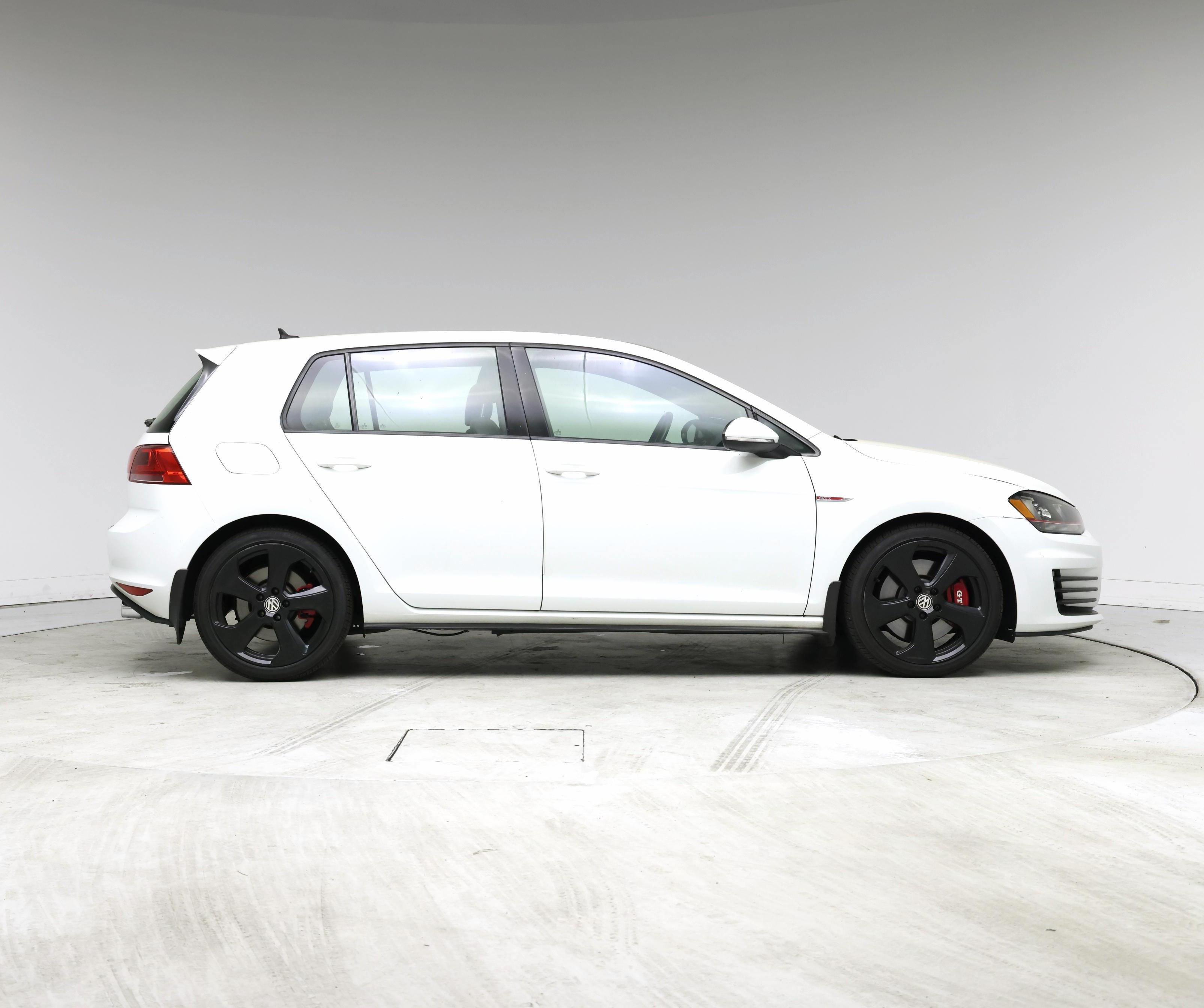 Thumbnail: 2017 Volkswagen Golf - 7