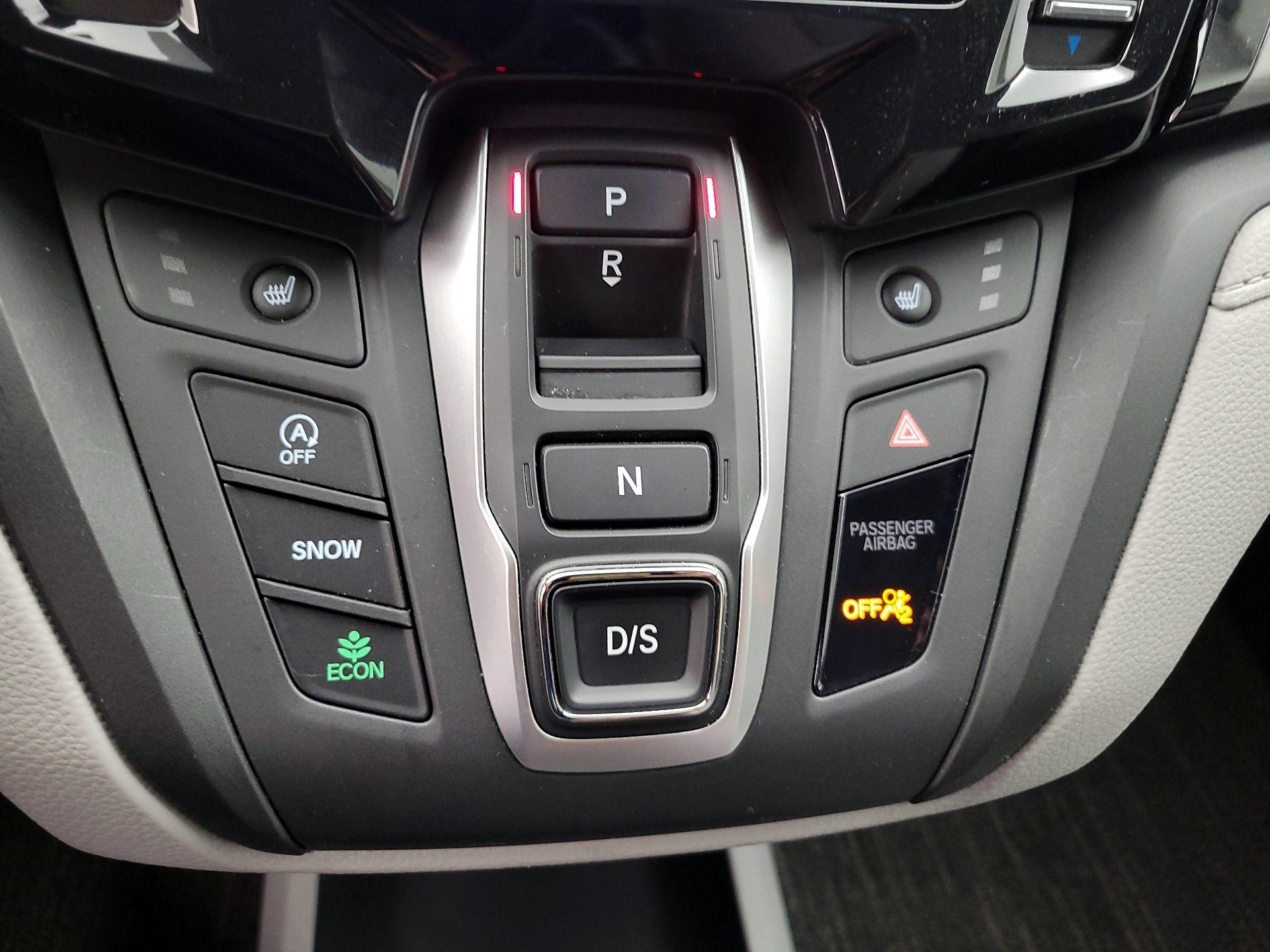 Thumbnail: 2024 Honda Odyssey - 16