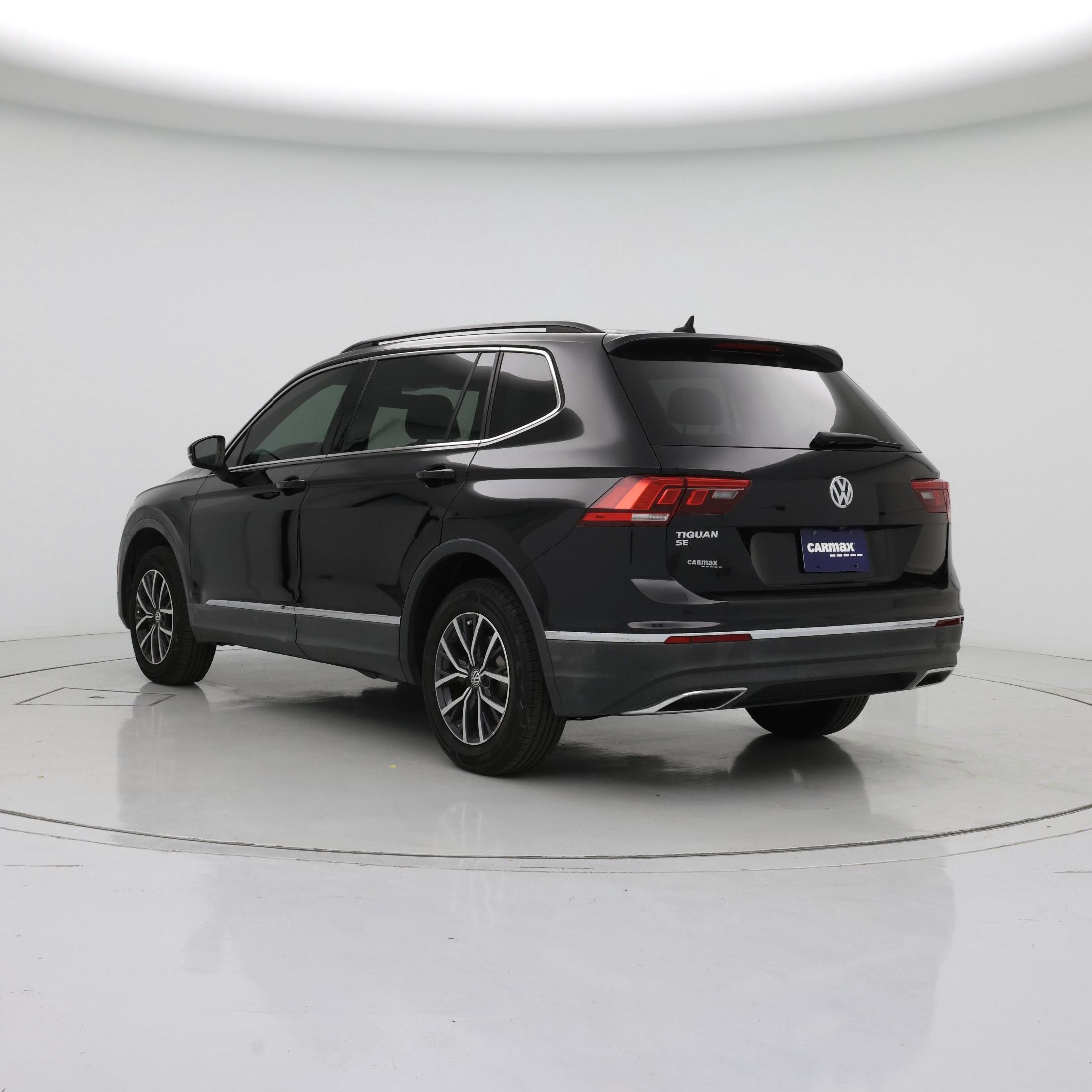 Thumbnail: 2020 Volkswagen Tiguan - 2