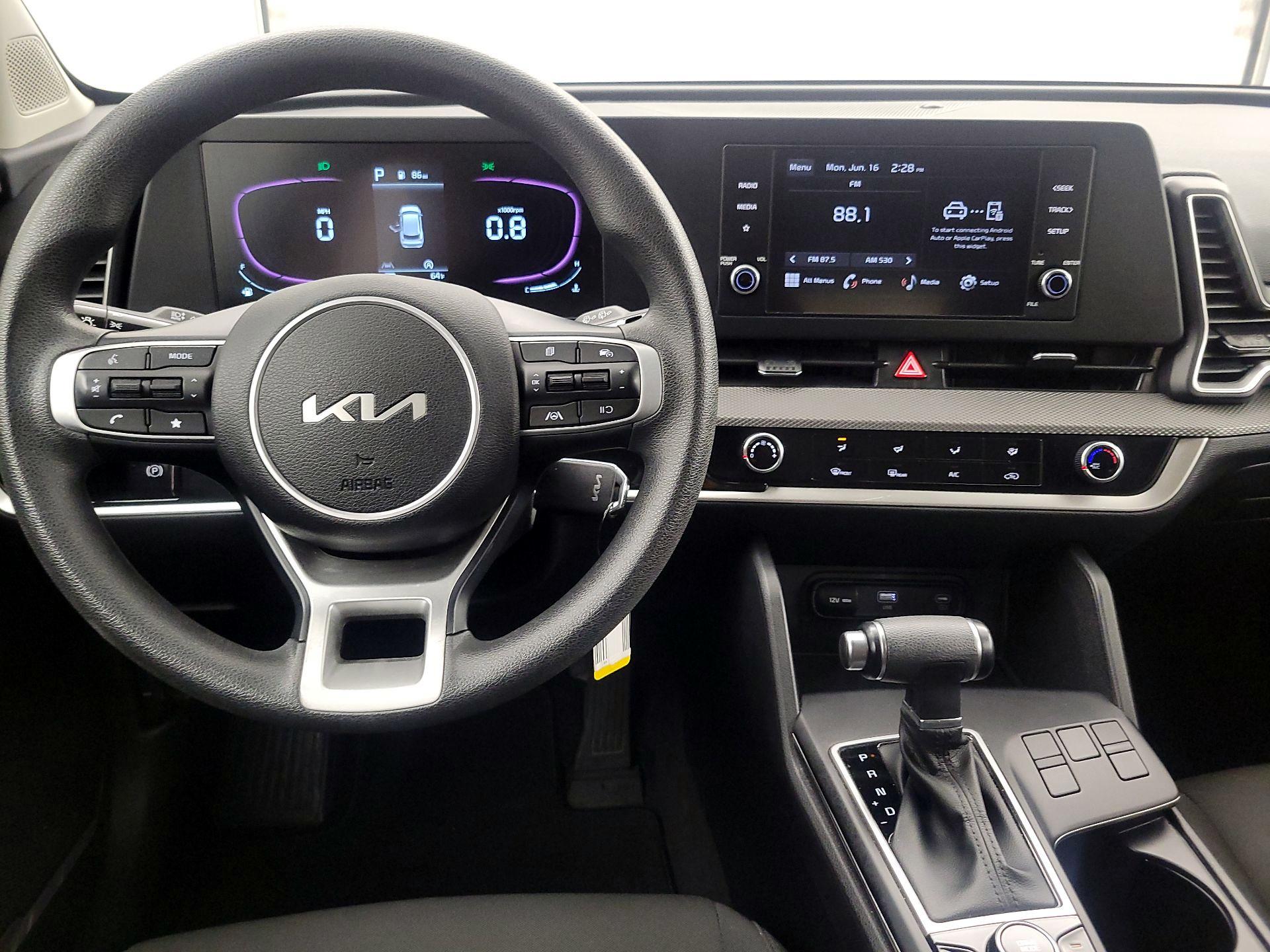 Thumbnail: 2023 Kia Sportage - 9