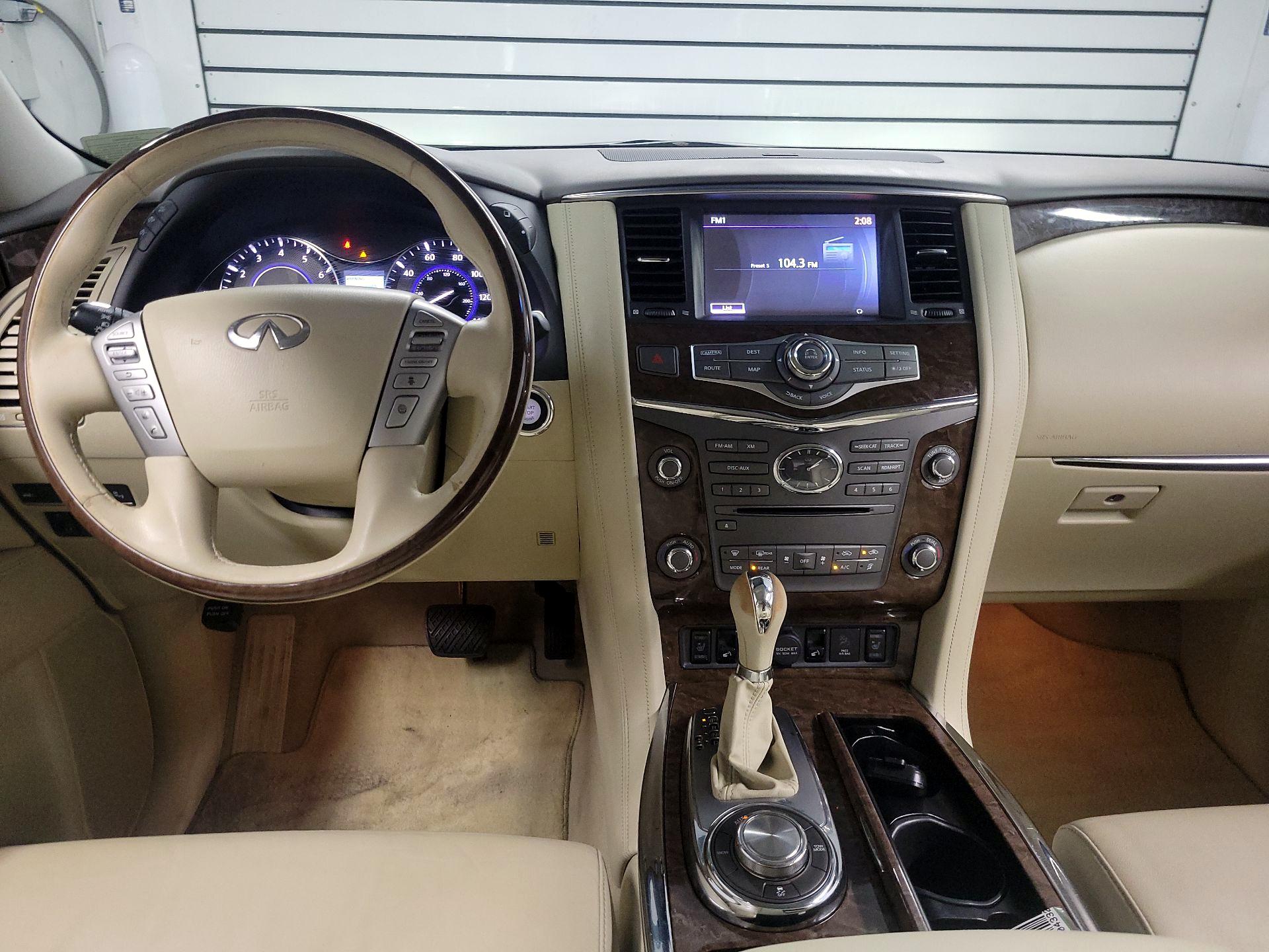 Thumbnail: 2016 INFINITI QX80 - 9