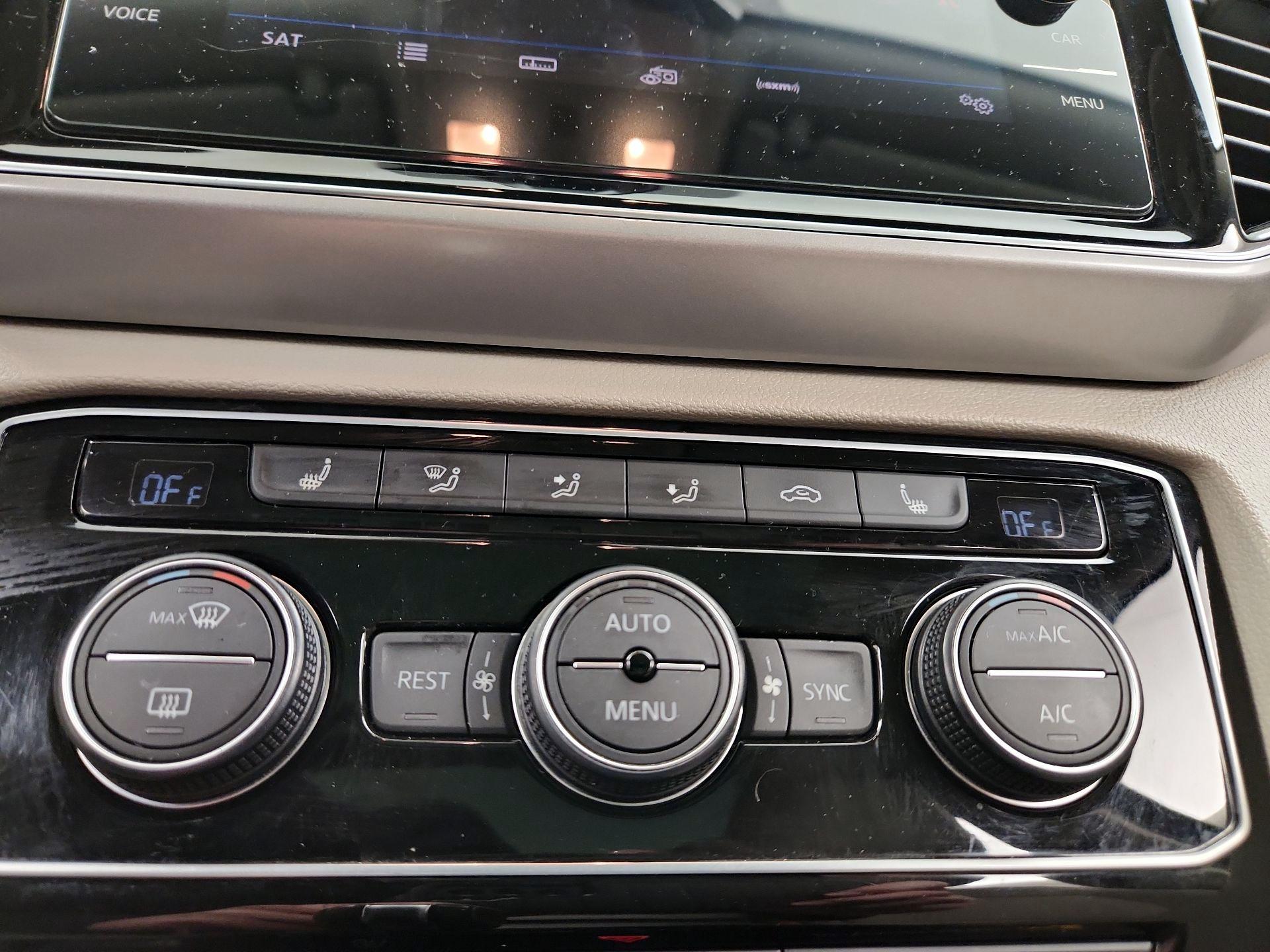 Thumbnail: 2019 Volkswagen Atlas - 17