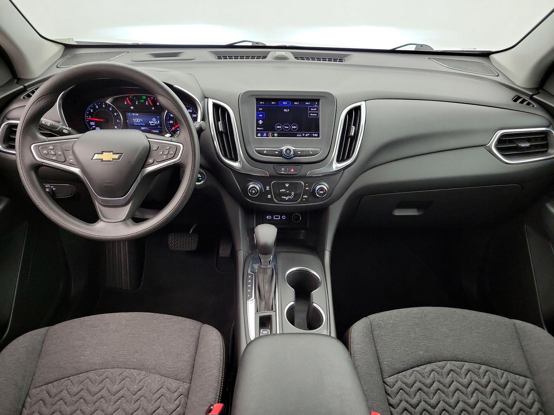 Thumbnail: 2022 Chevrolet Equinox - 9