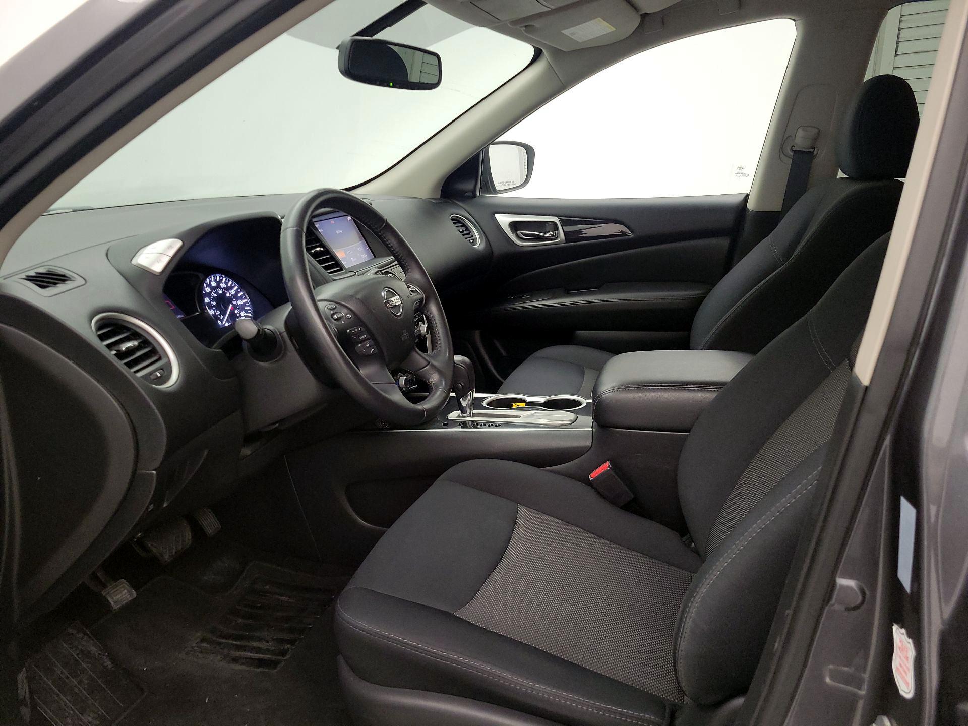 Thumbnail: 2019 Nissan Pathfinder - 11