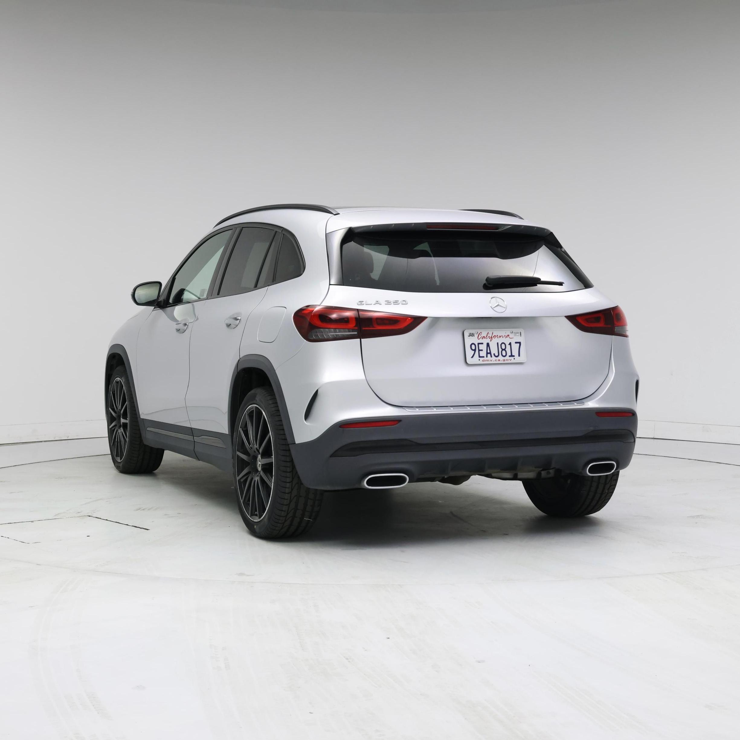 Thumbnail: 2023 Mercedes-Benz GLA - 2