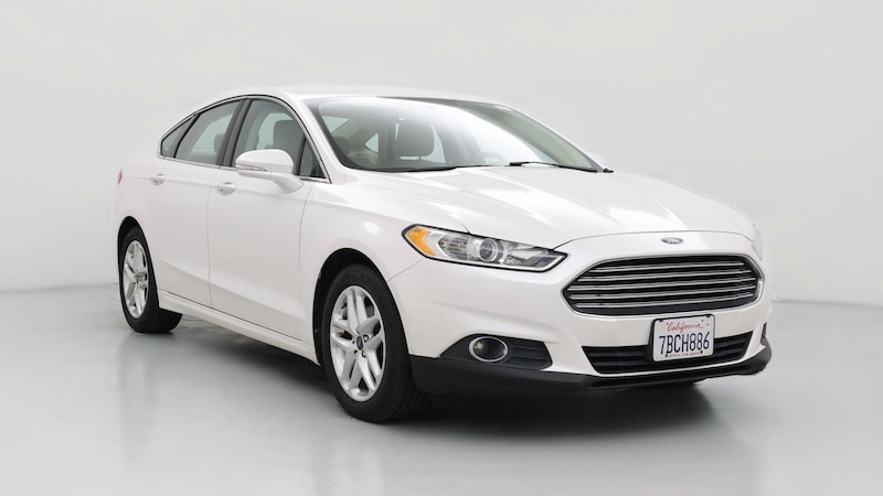 2013 Ford Fusion SE Hero Image
