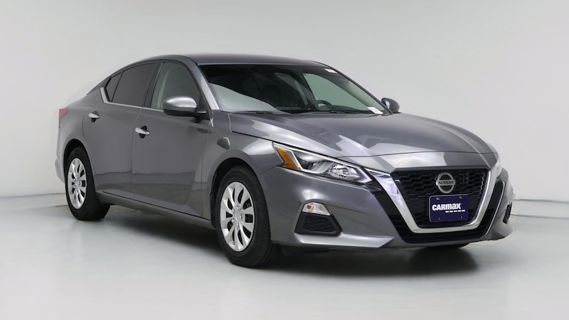 2019 Nissan Altima S Hero Image