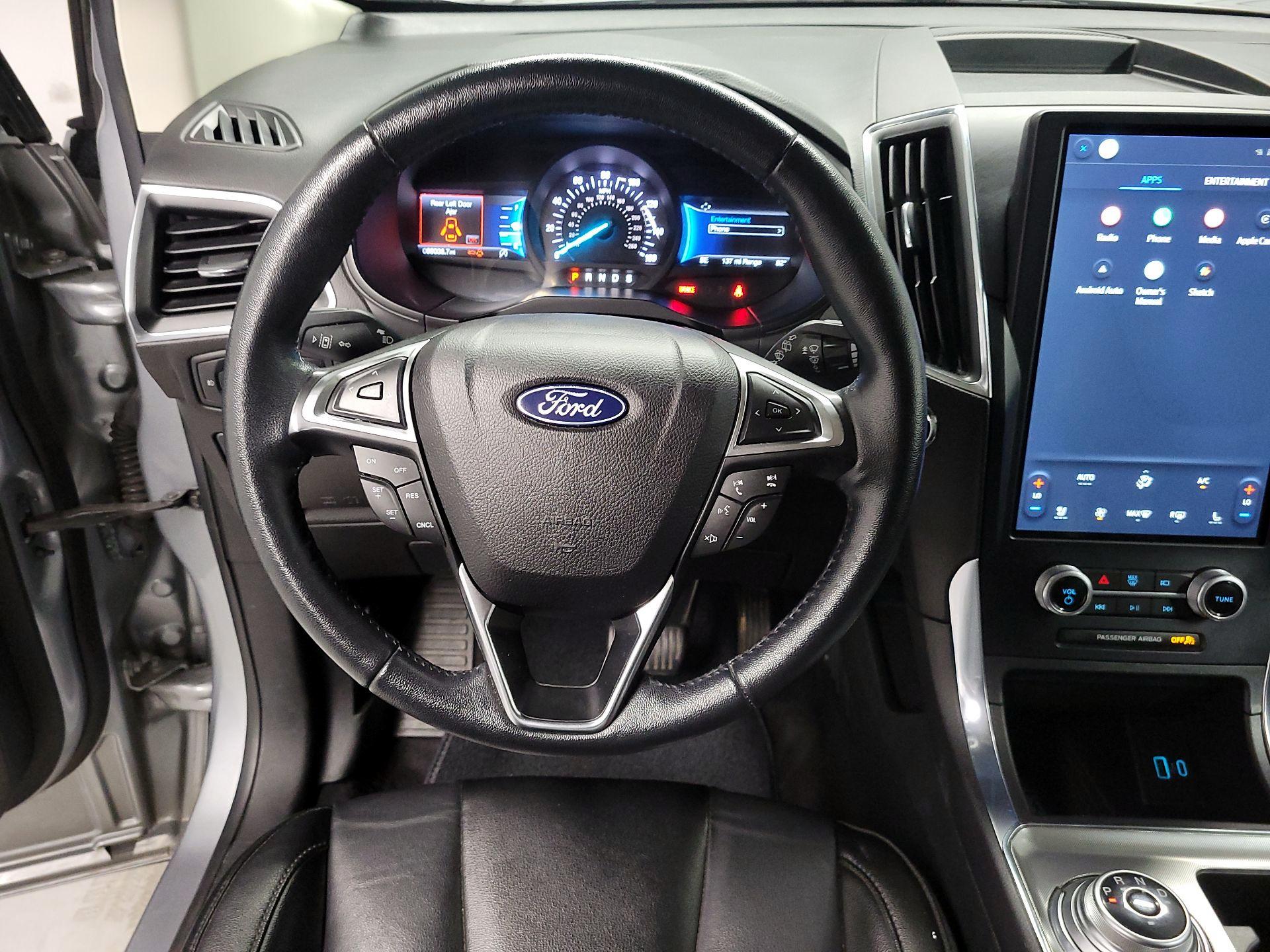 Thumbnail: 2022 Ford Edge - 10