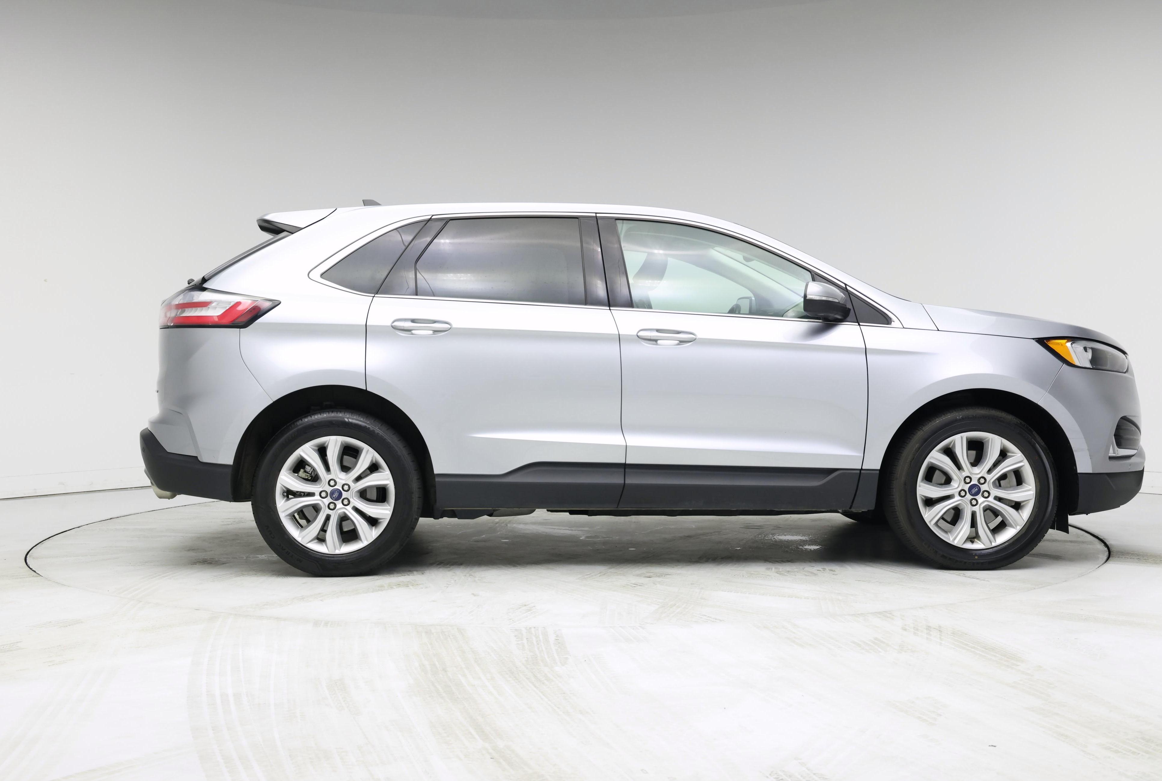 Thumbnail: 2022 Ford Edge - 7