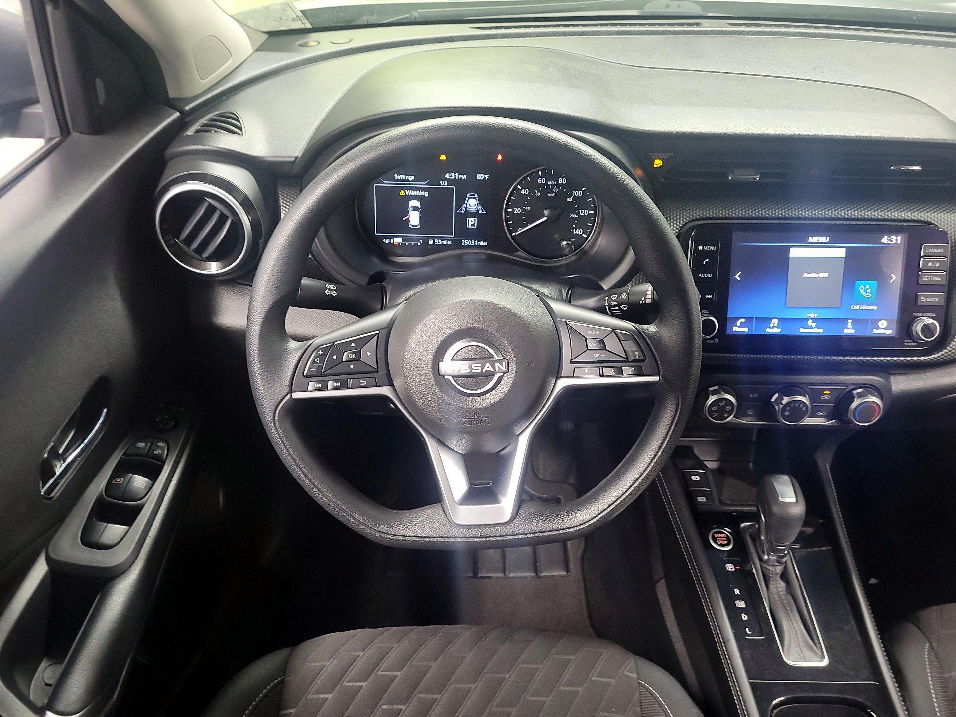 Thumbnail: 2023 Nissan Kicks - 10
