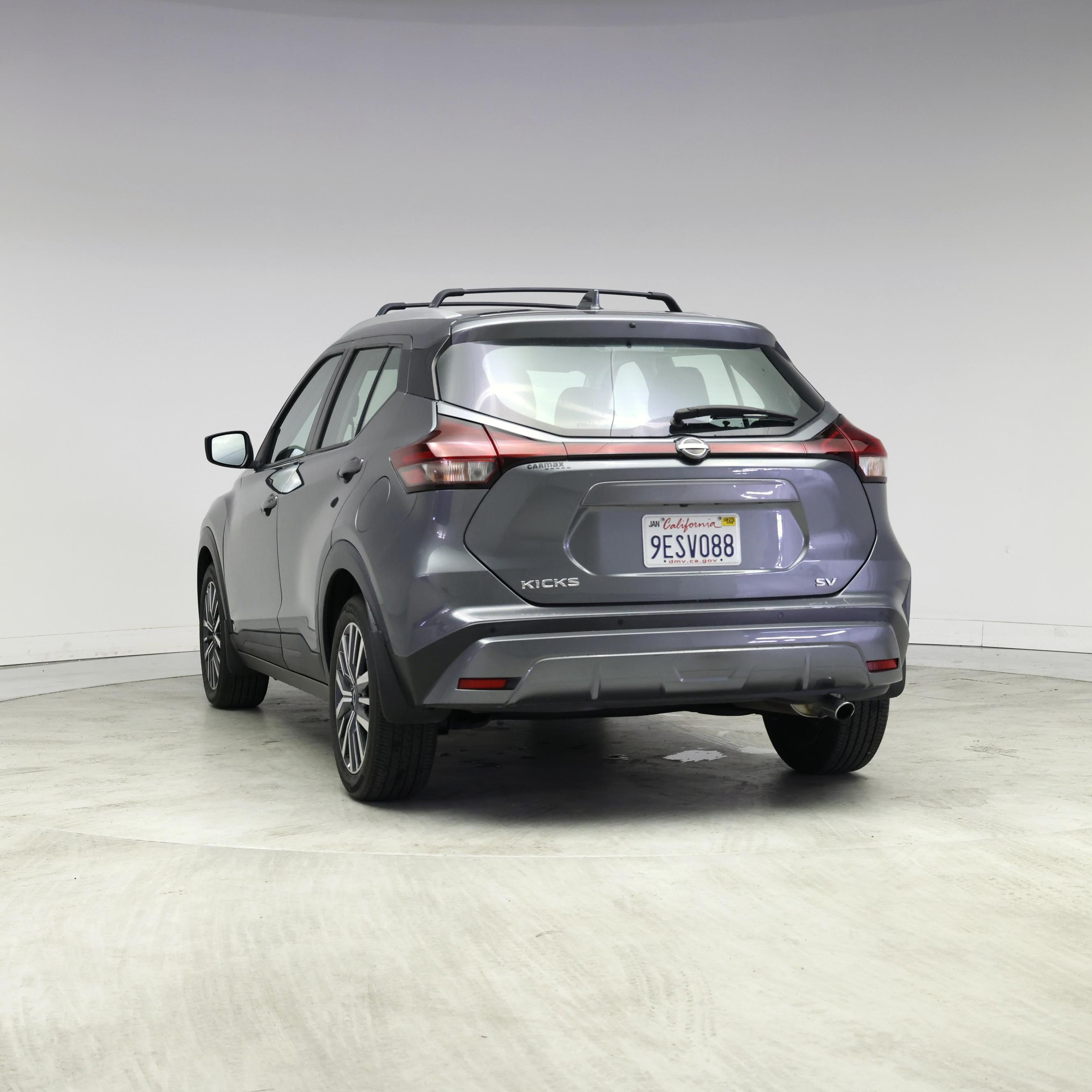 Thumbnail: 2023 Nissan Kicks - 2