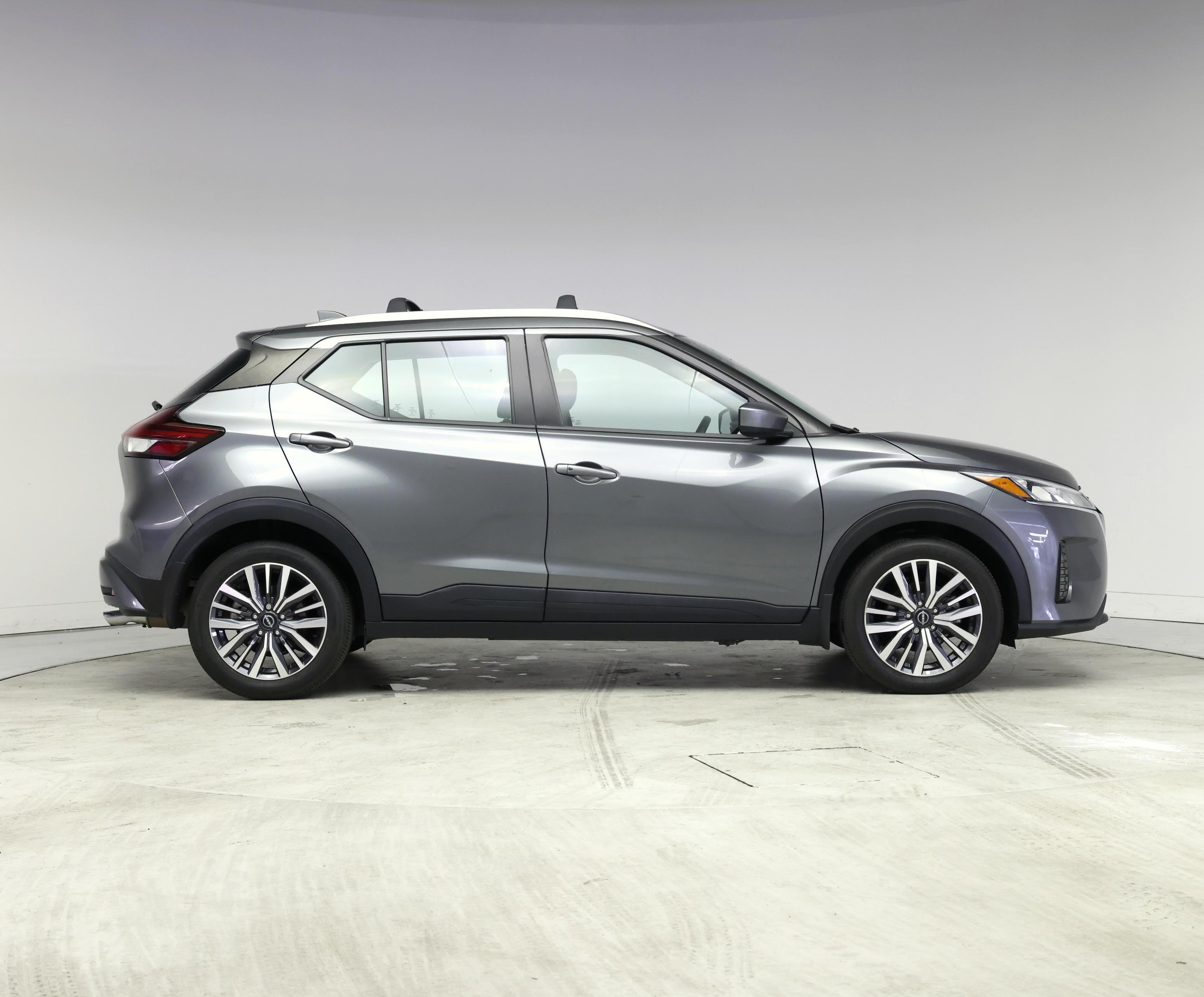 Thumbnail: 2023 Nissan Kicks - 7