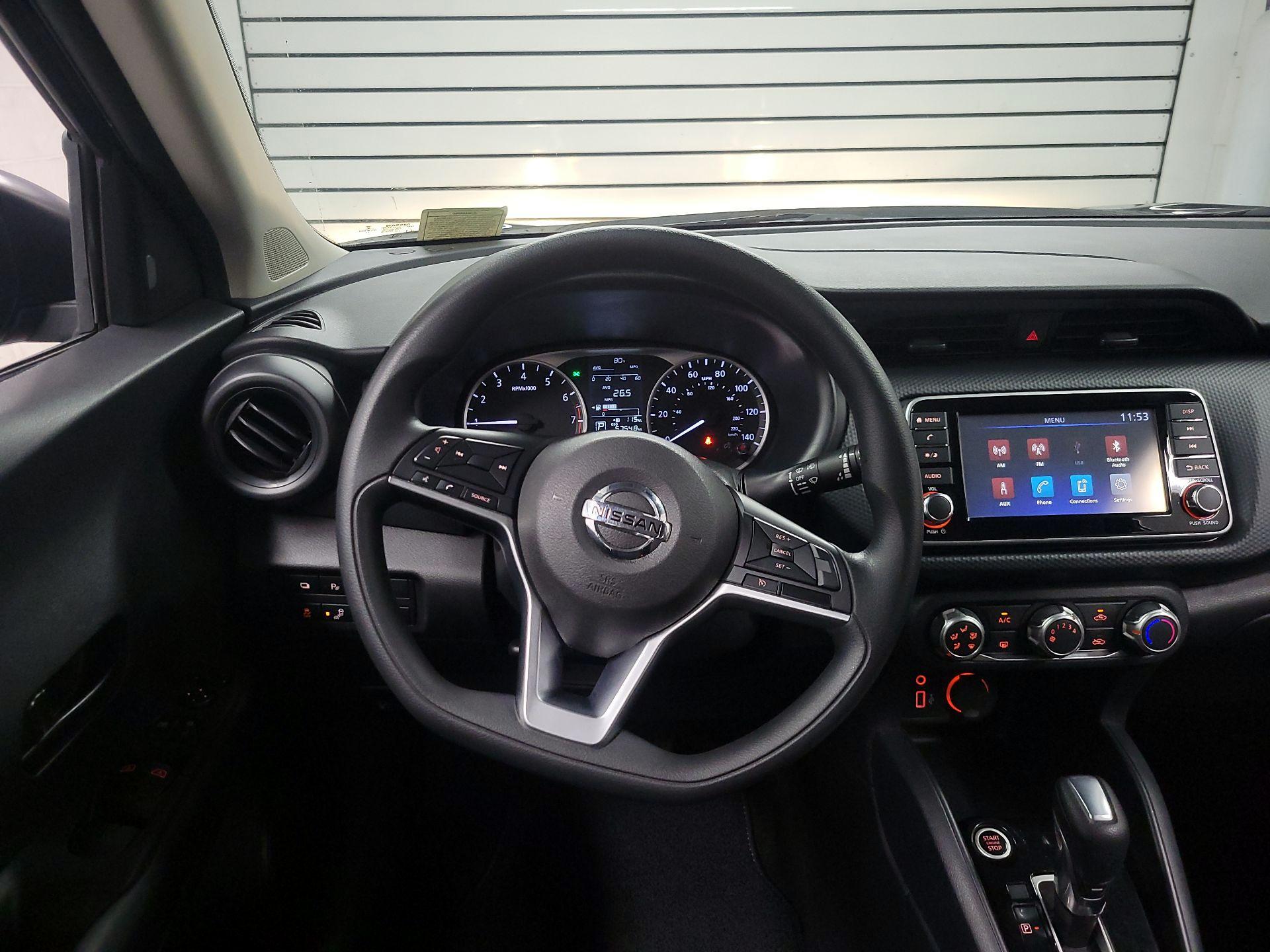 Thumbnail: 2021 Nissan Kicks - 10