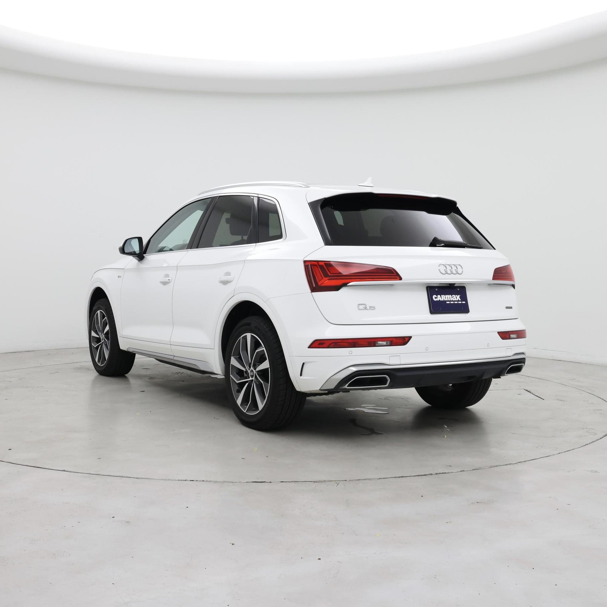 Thumbnail: 2023 Audi Q5 - 2