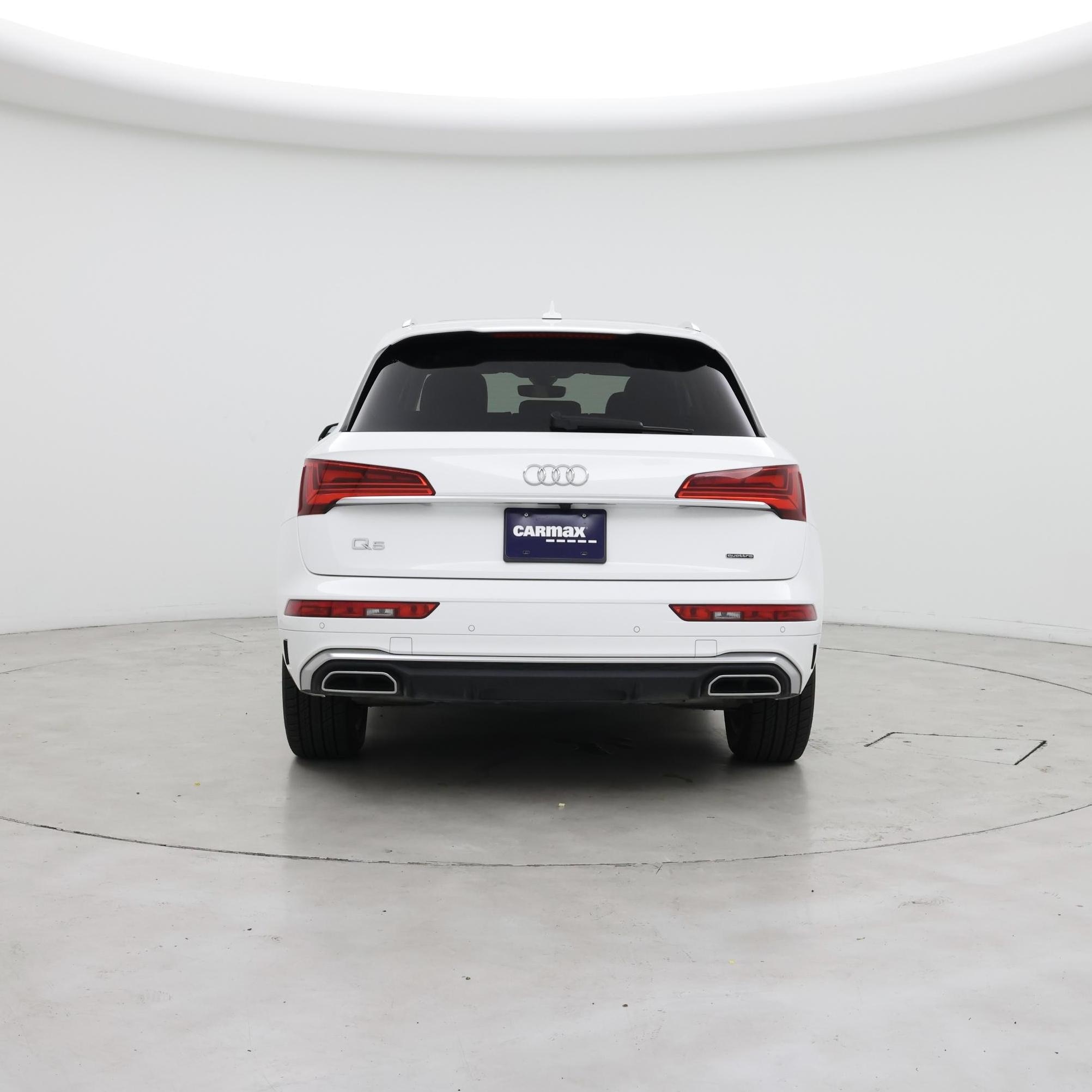Thumbnail: 2023 Audi Q5 - 6