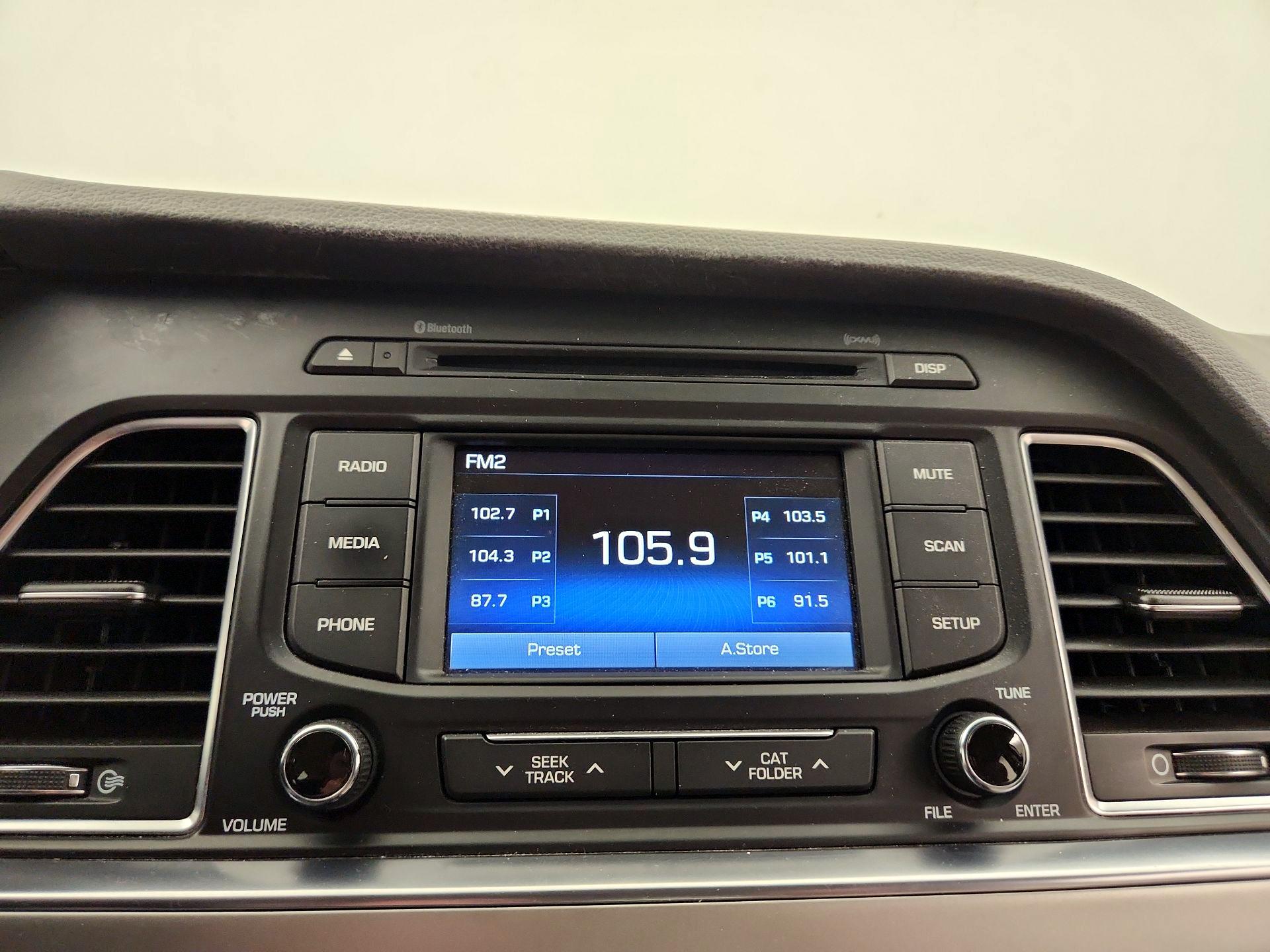Thumbnail: 2015 Hyundai Sonata - 15