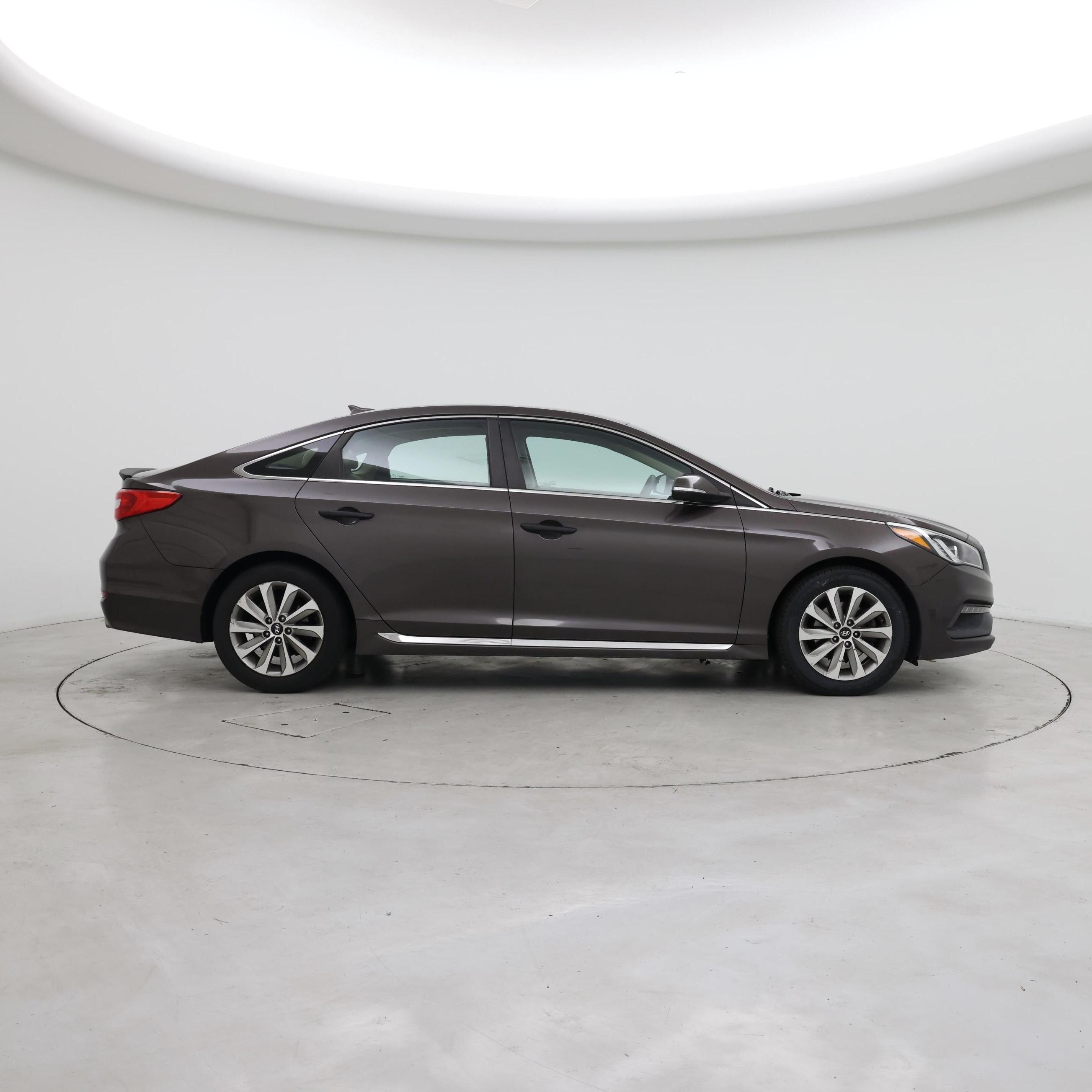 Thumbnail: 2015 Hyundai Sonata - 7